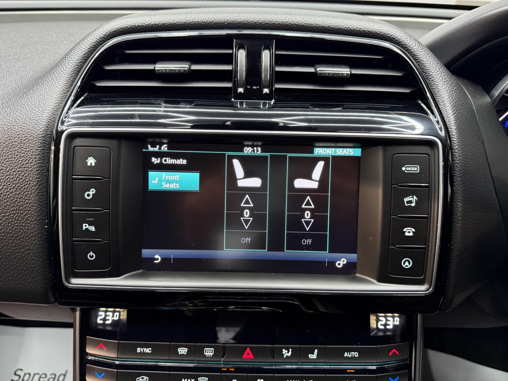 Jaguar Xe view 15