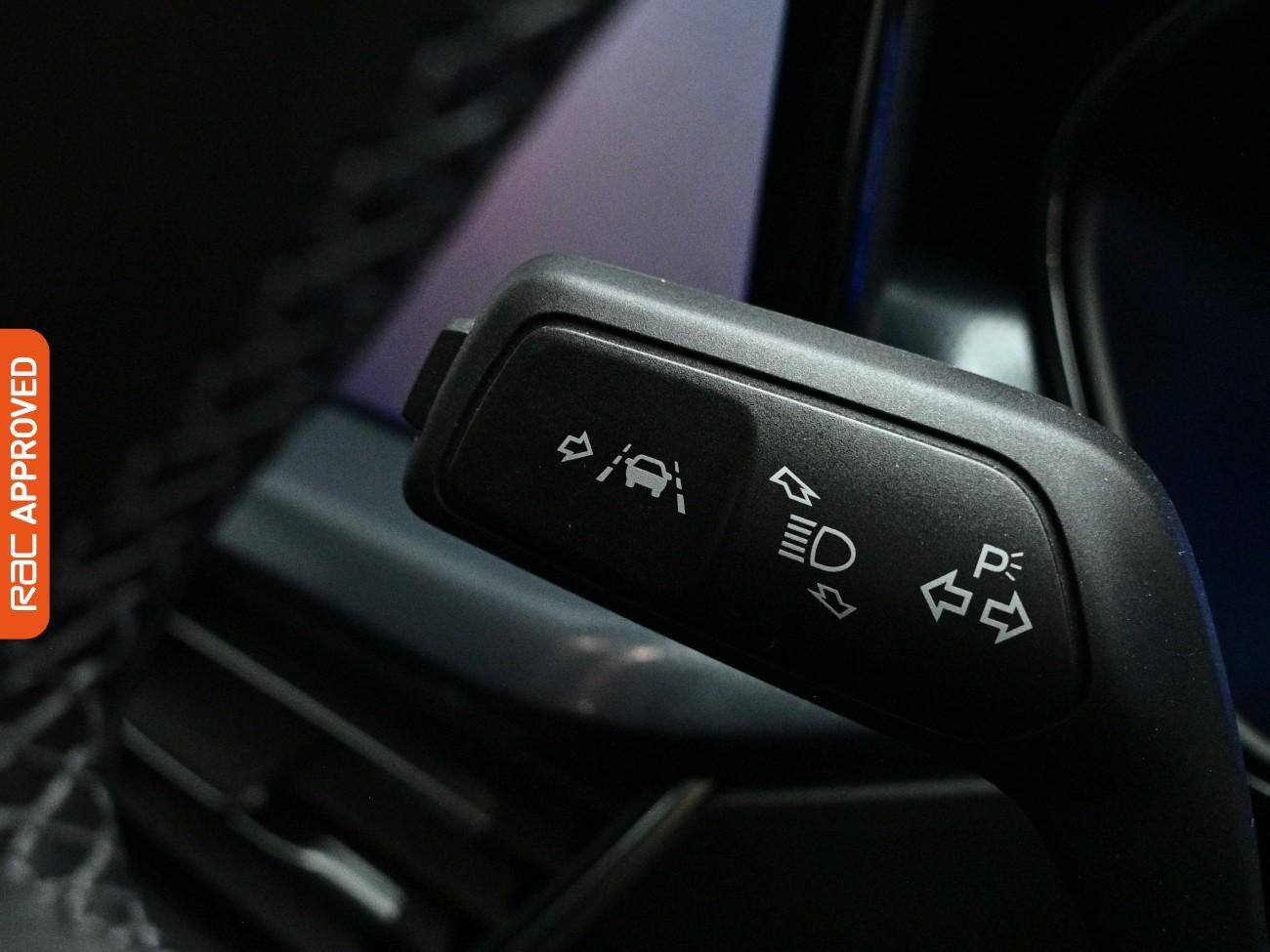 Ford Focus view 22