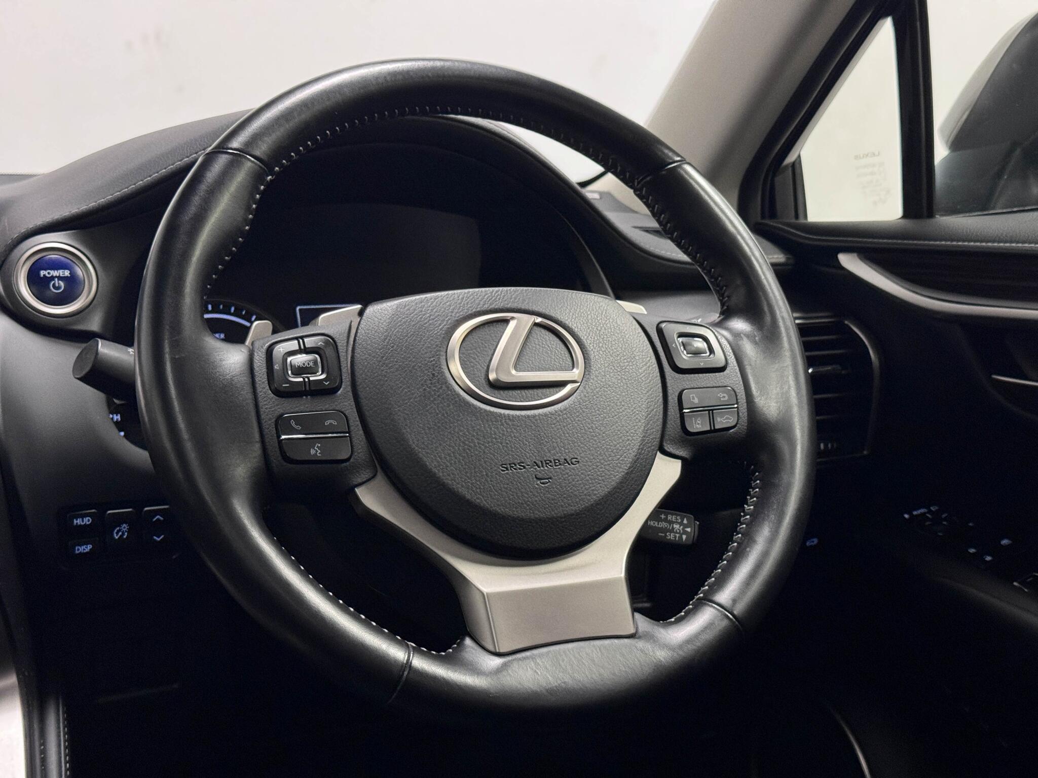 Lexus NX view 33