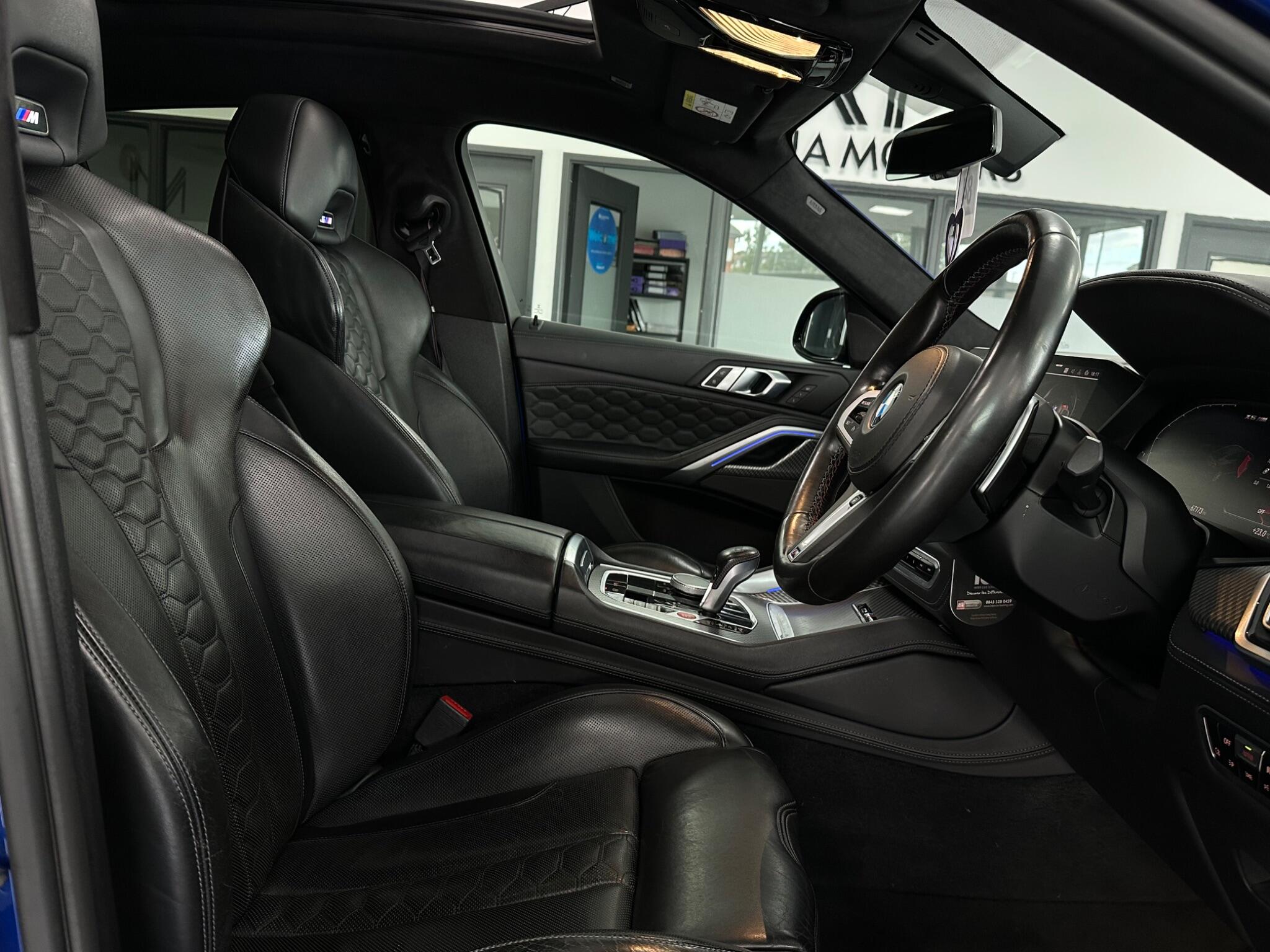 BMW X6 M view 23