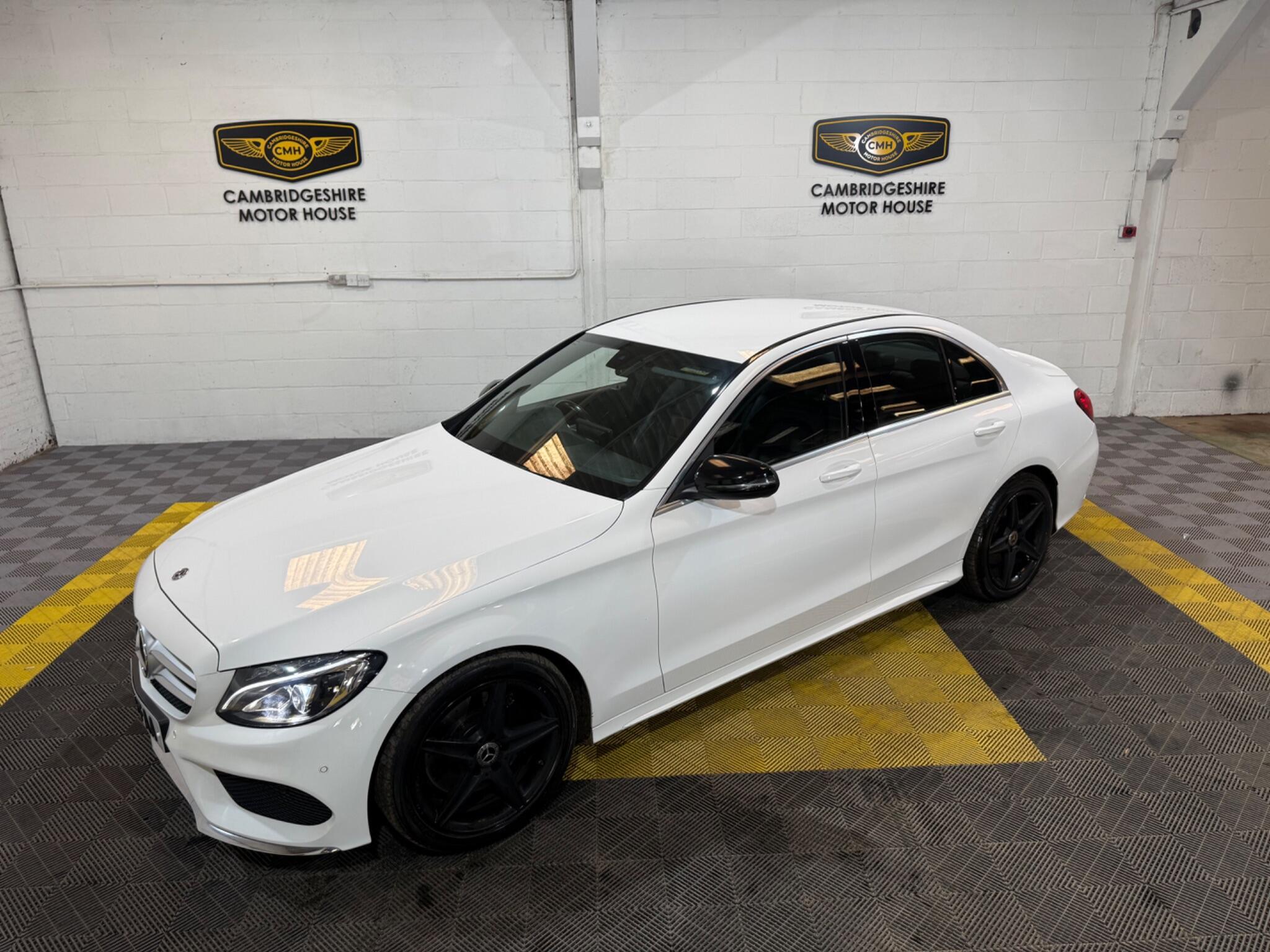 Mercedes-Benz C-Class view 3