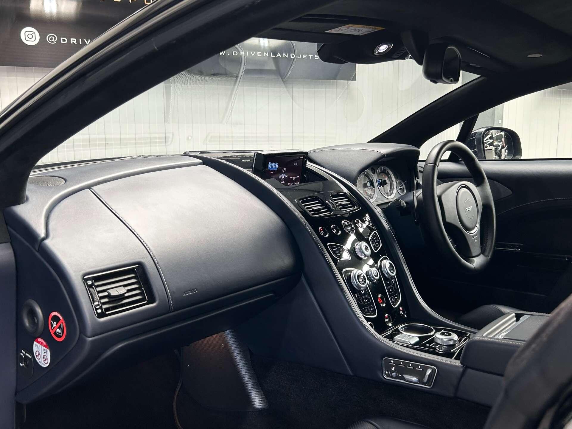 Aston Martin Rapide S view 40