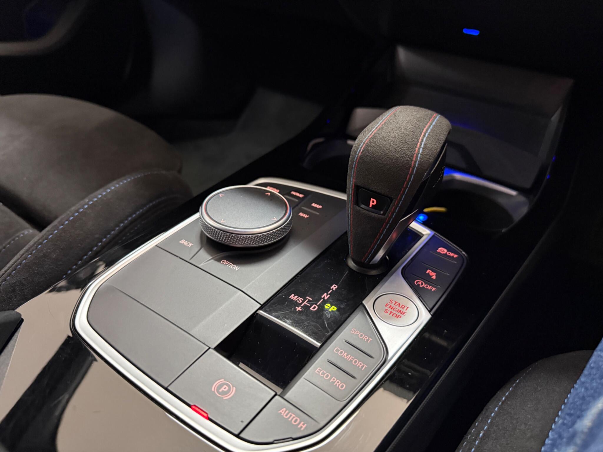 BMW 1 Series view 10