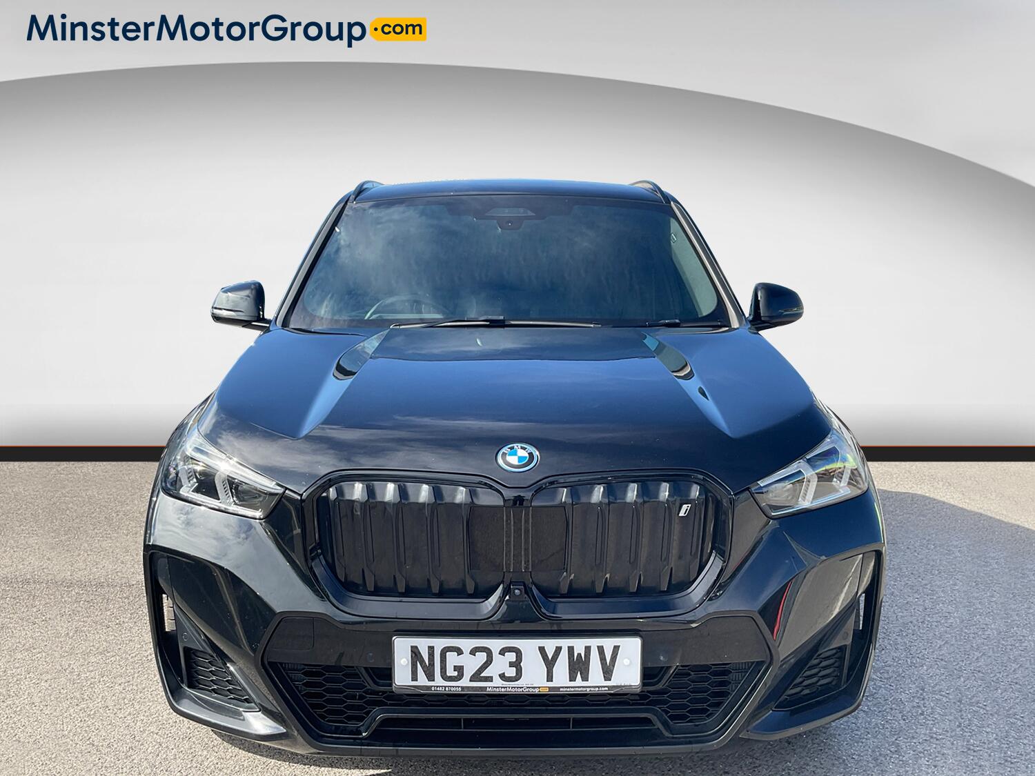 BMW Ix1 view 5