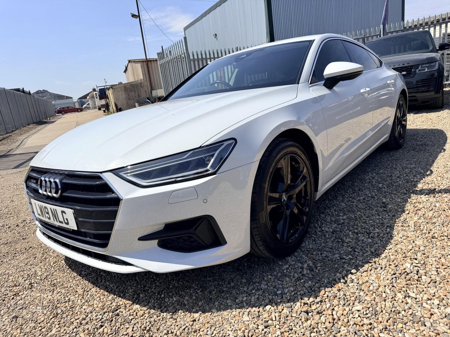 Audi A7 view 9