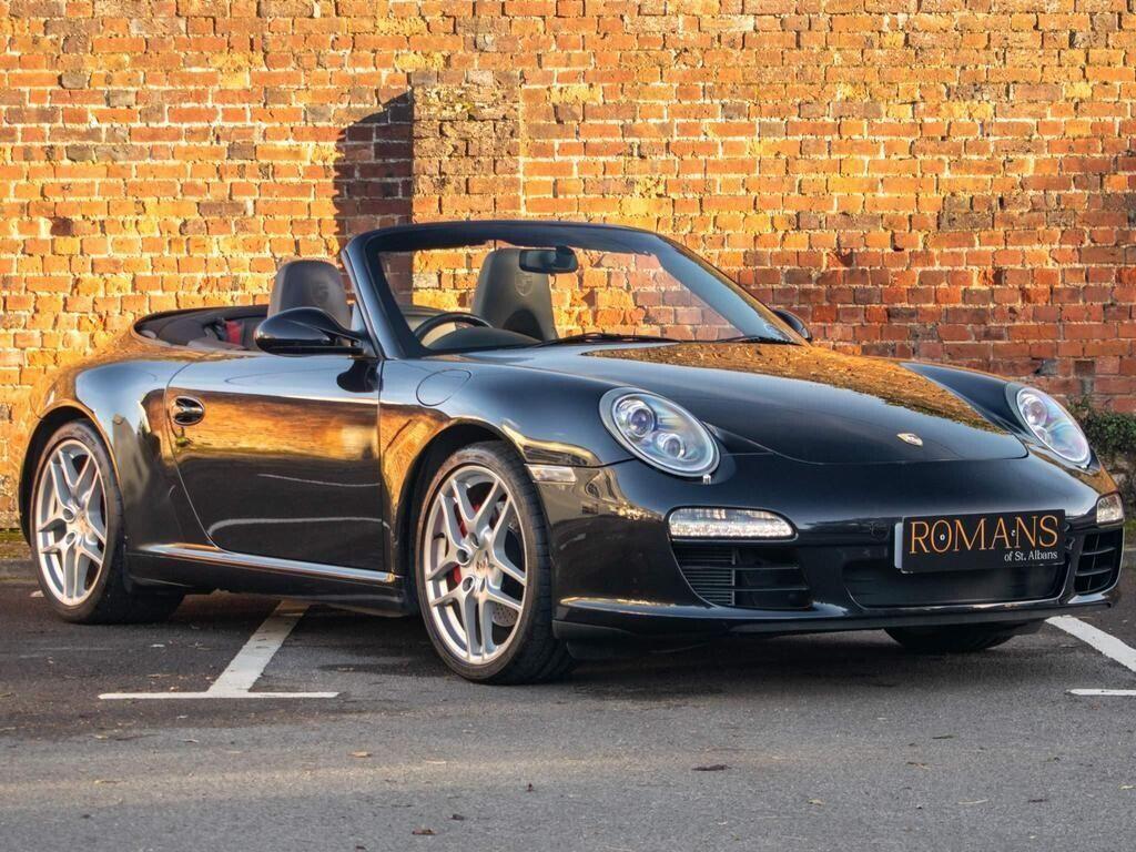 Porsche 911 view 16