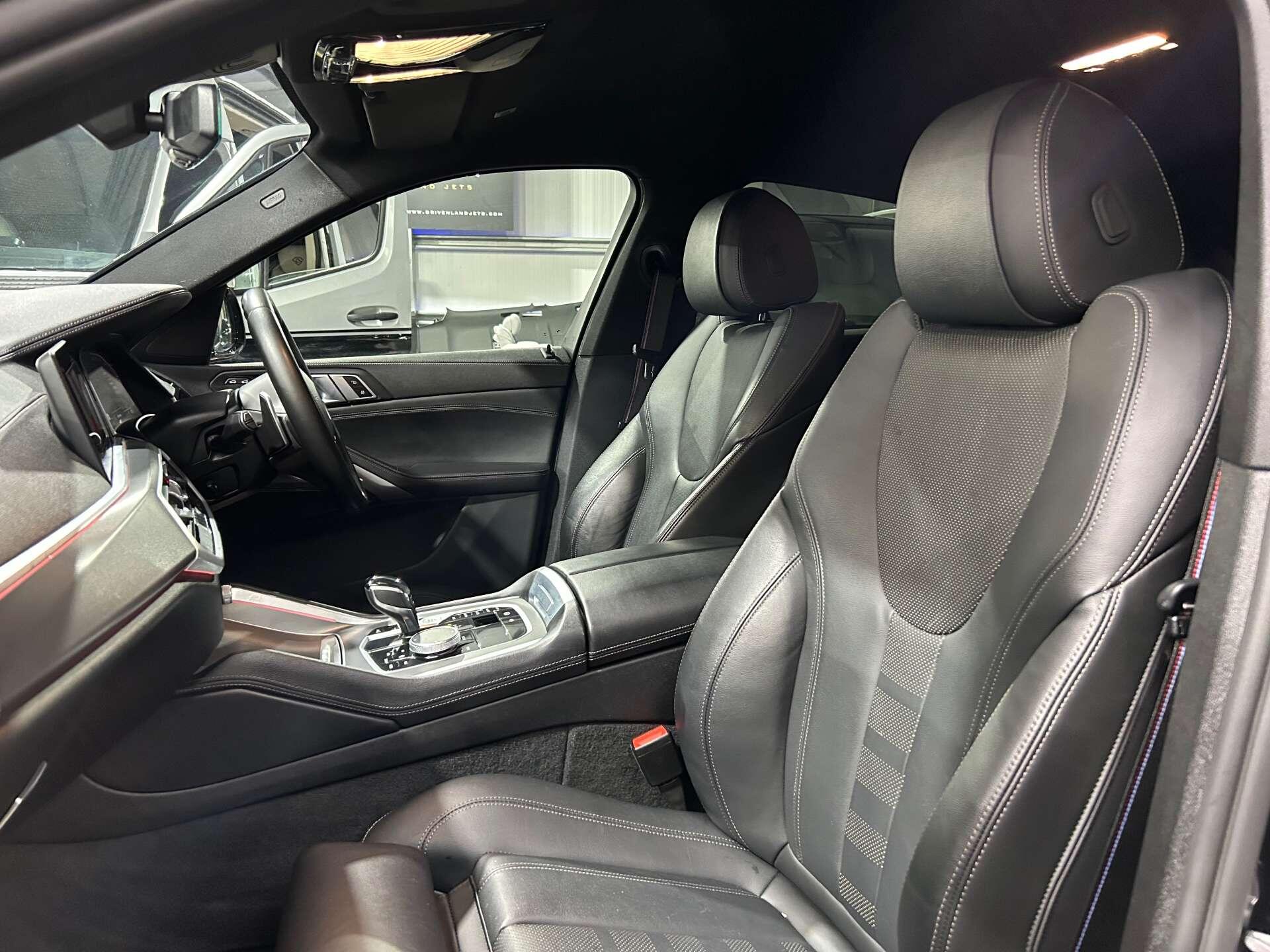BMW X6 view 2