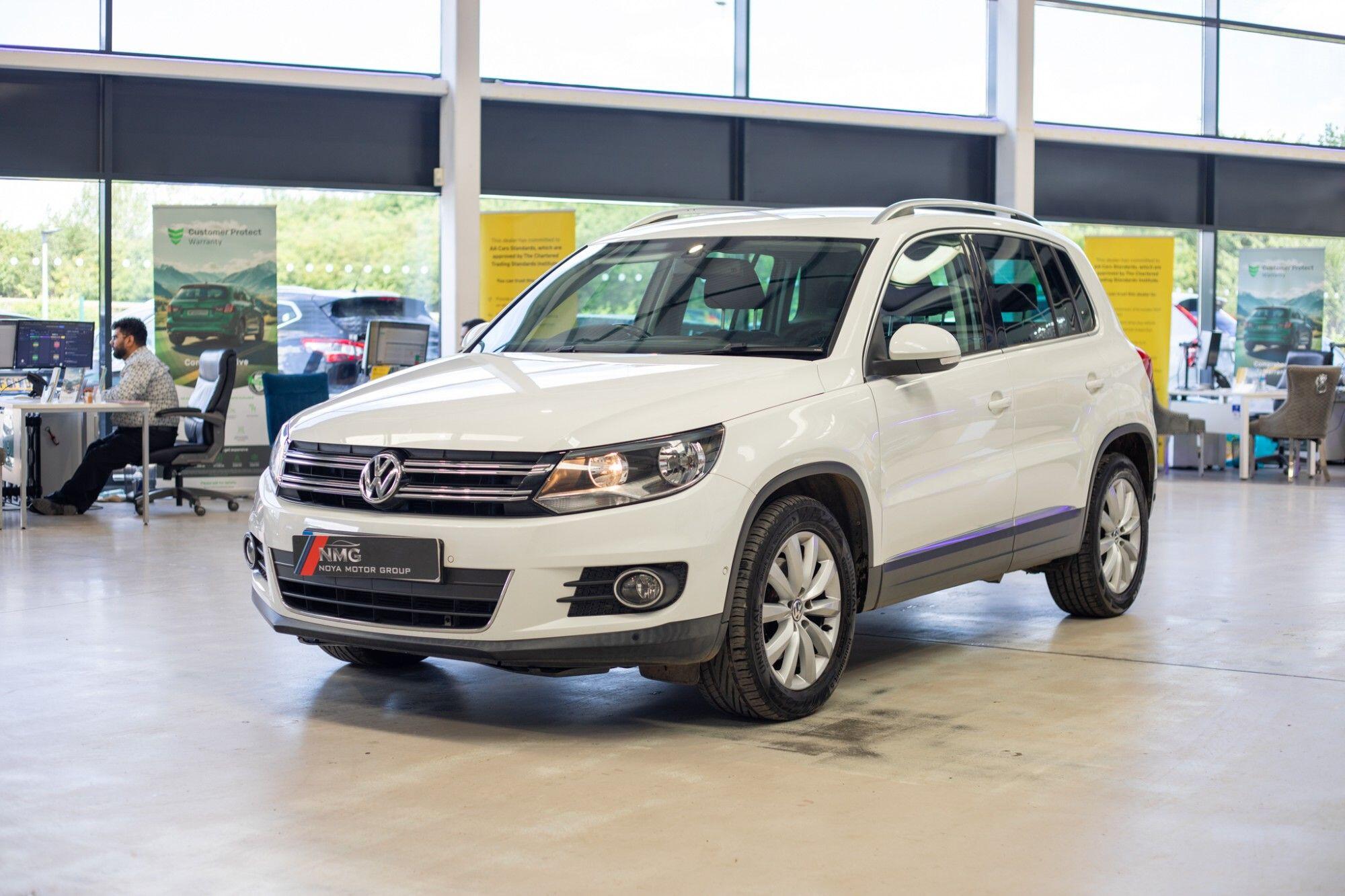 Volkswagen Tiguan view 11