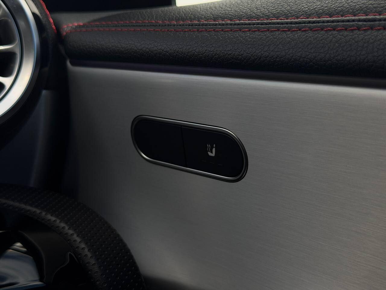 Mercedes-Benz Cla view 38