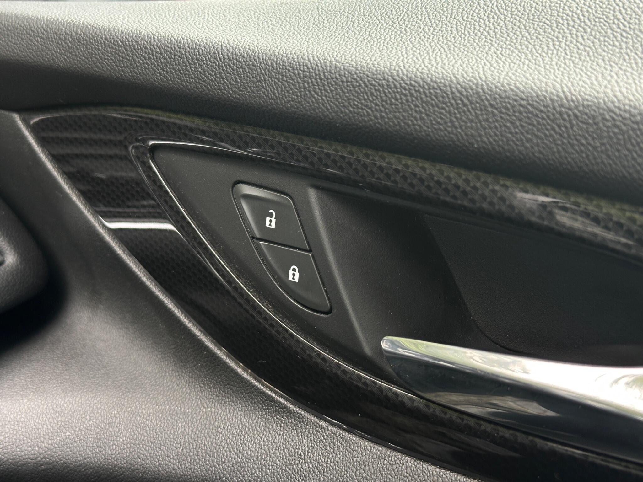 Vauxhall Insignia view 48
