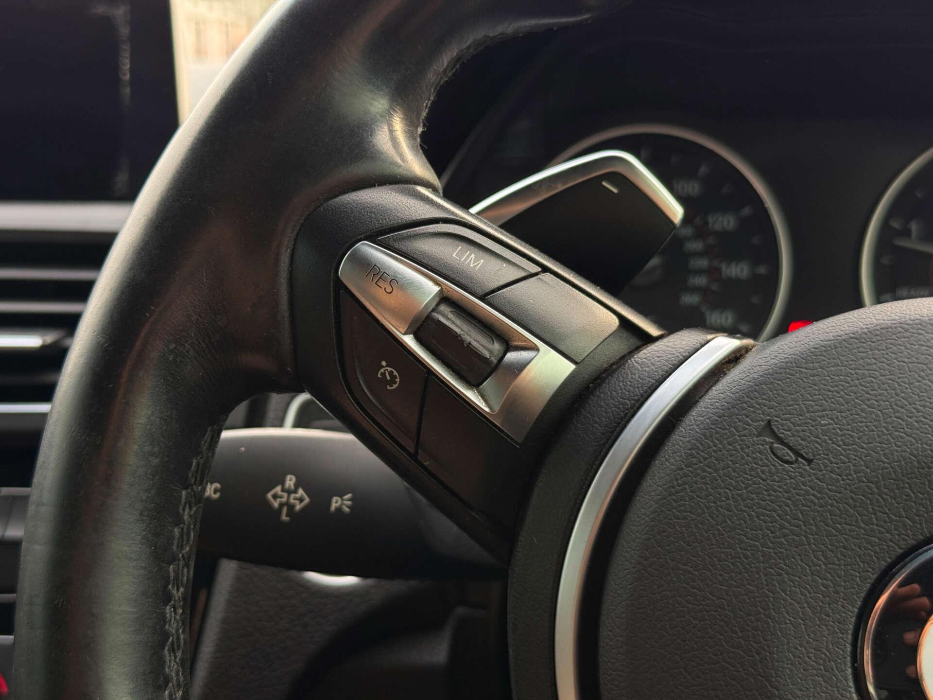 BMW 2 Series view 44