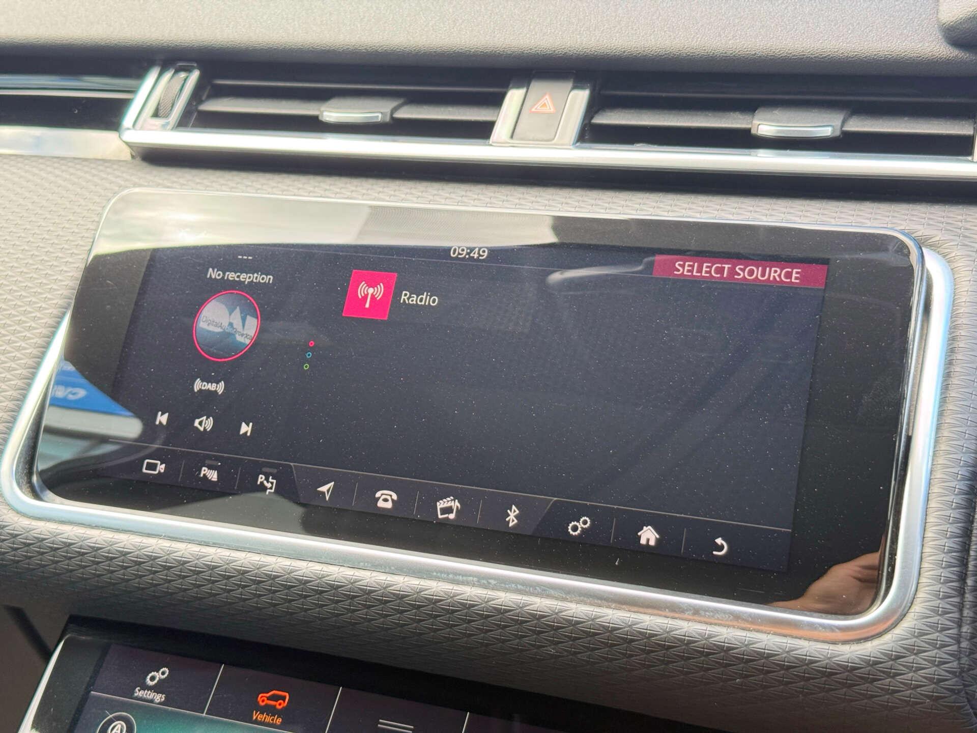 Land Rover Range Rover Velar view 67