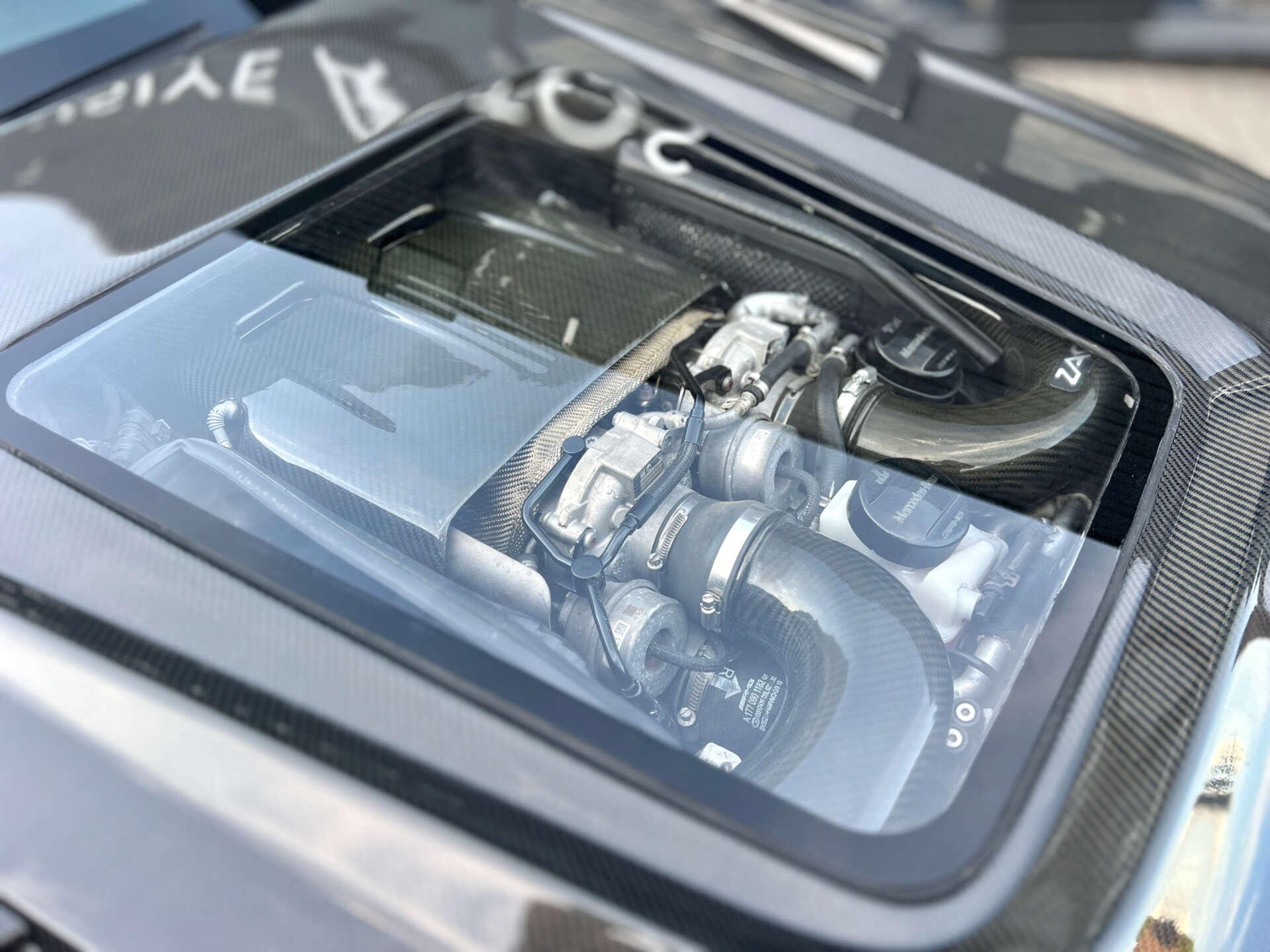 Mercedes-Benz C Class view 8