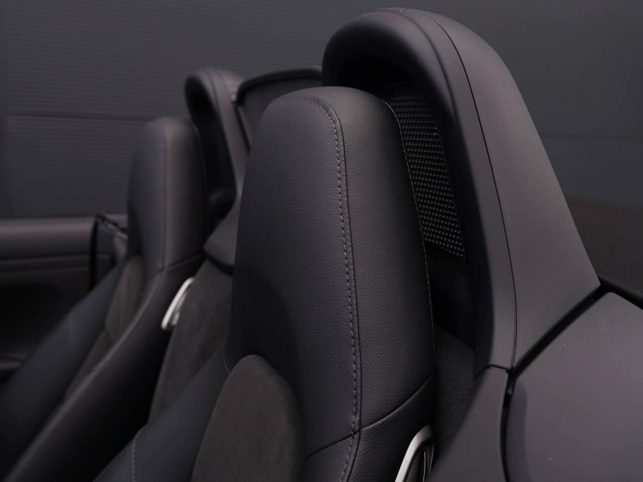 Porsche Boxster view 16