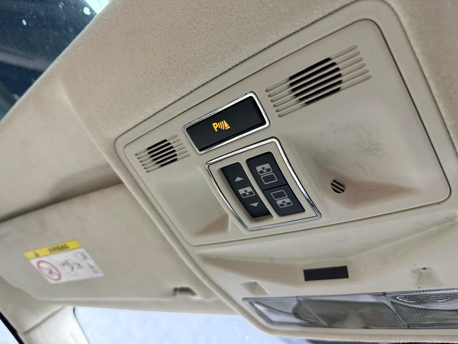 Jaguar XJ view 18