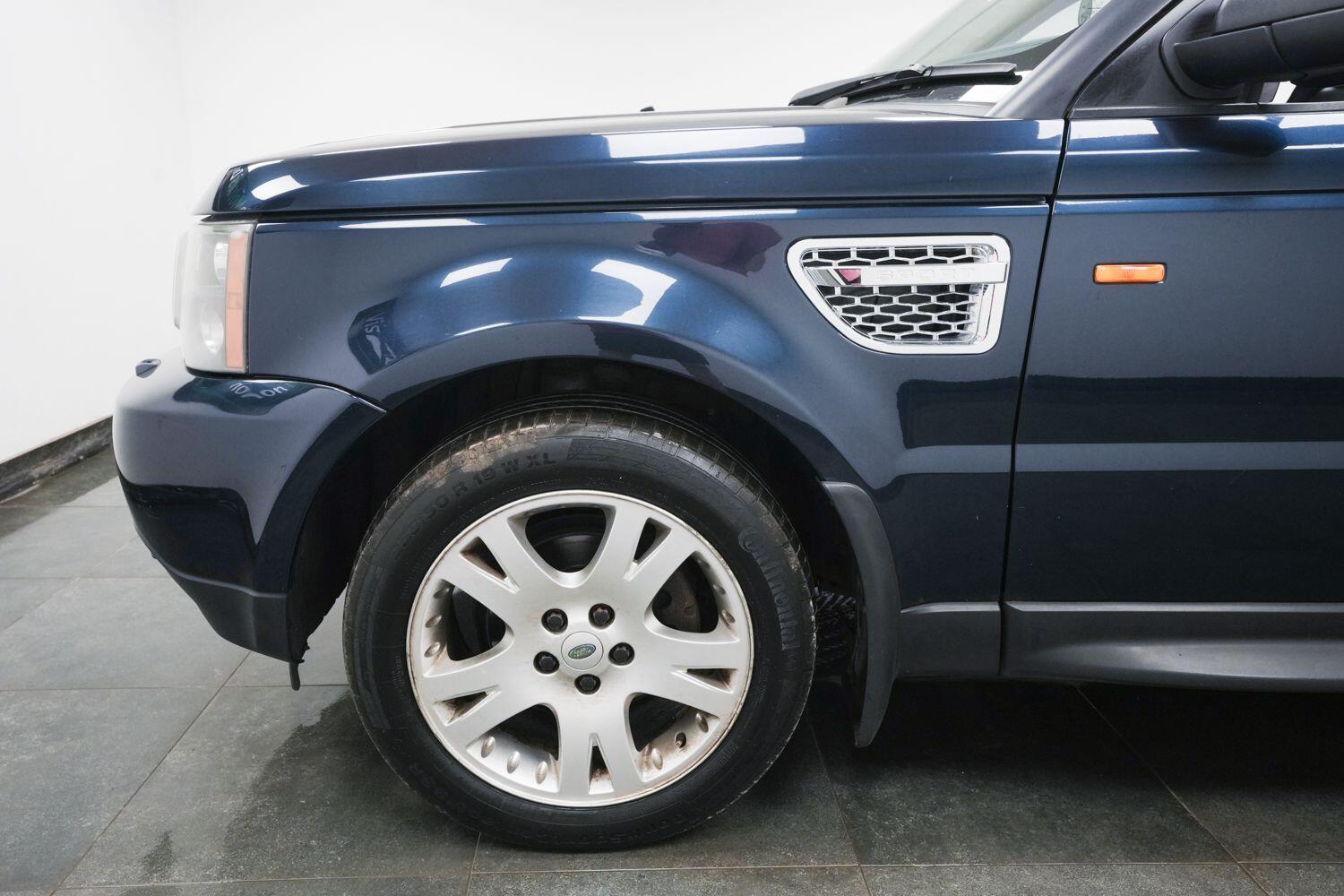 Land Rover Range Rover Sport view 16
