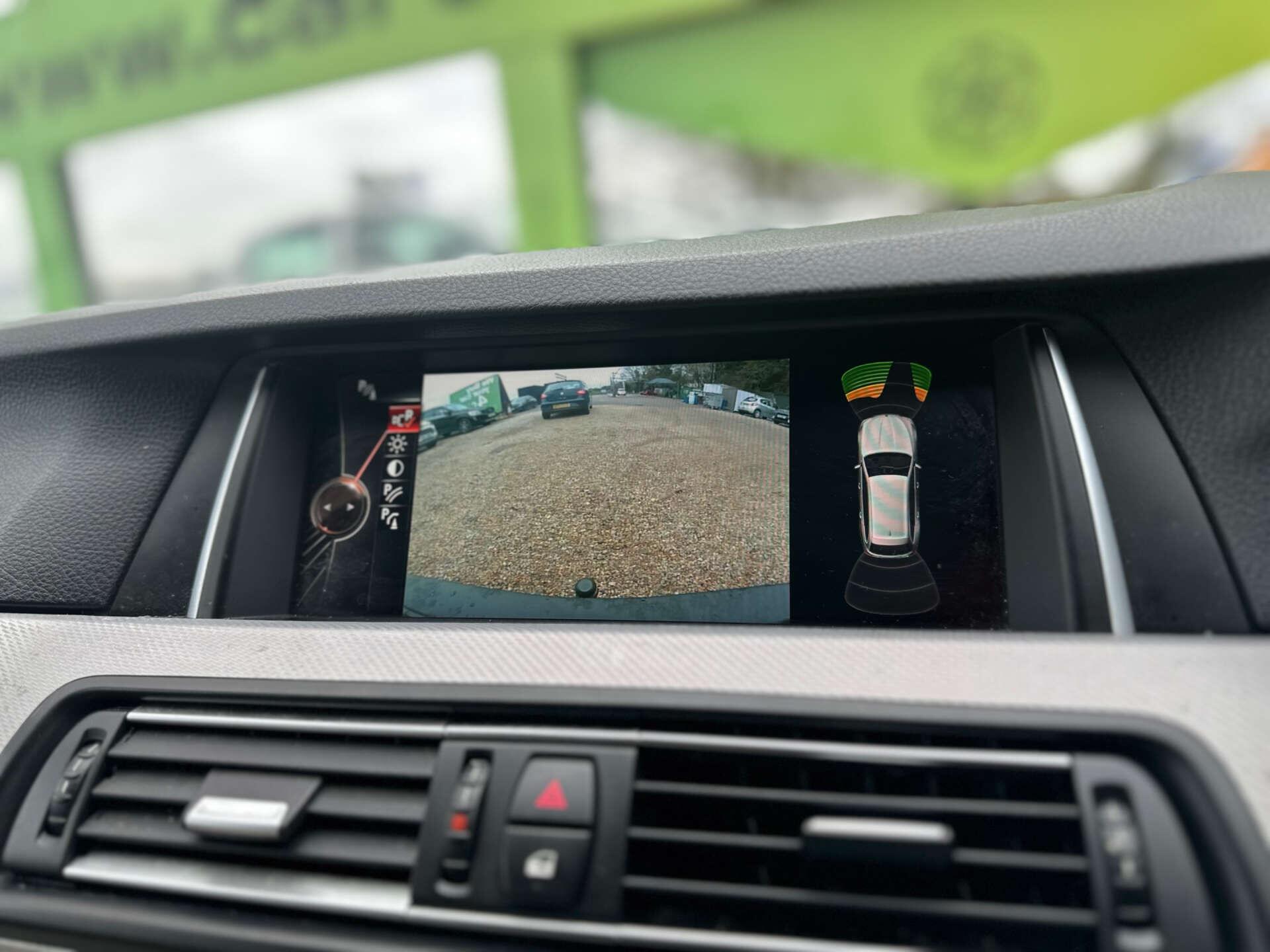 BMW 5 Series view 41