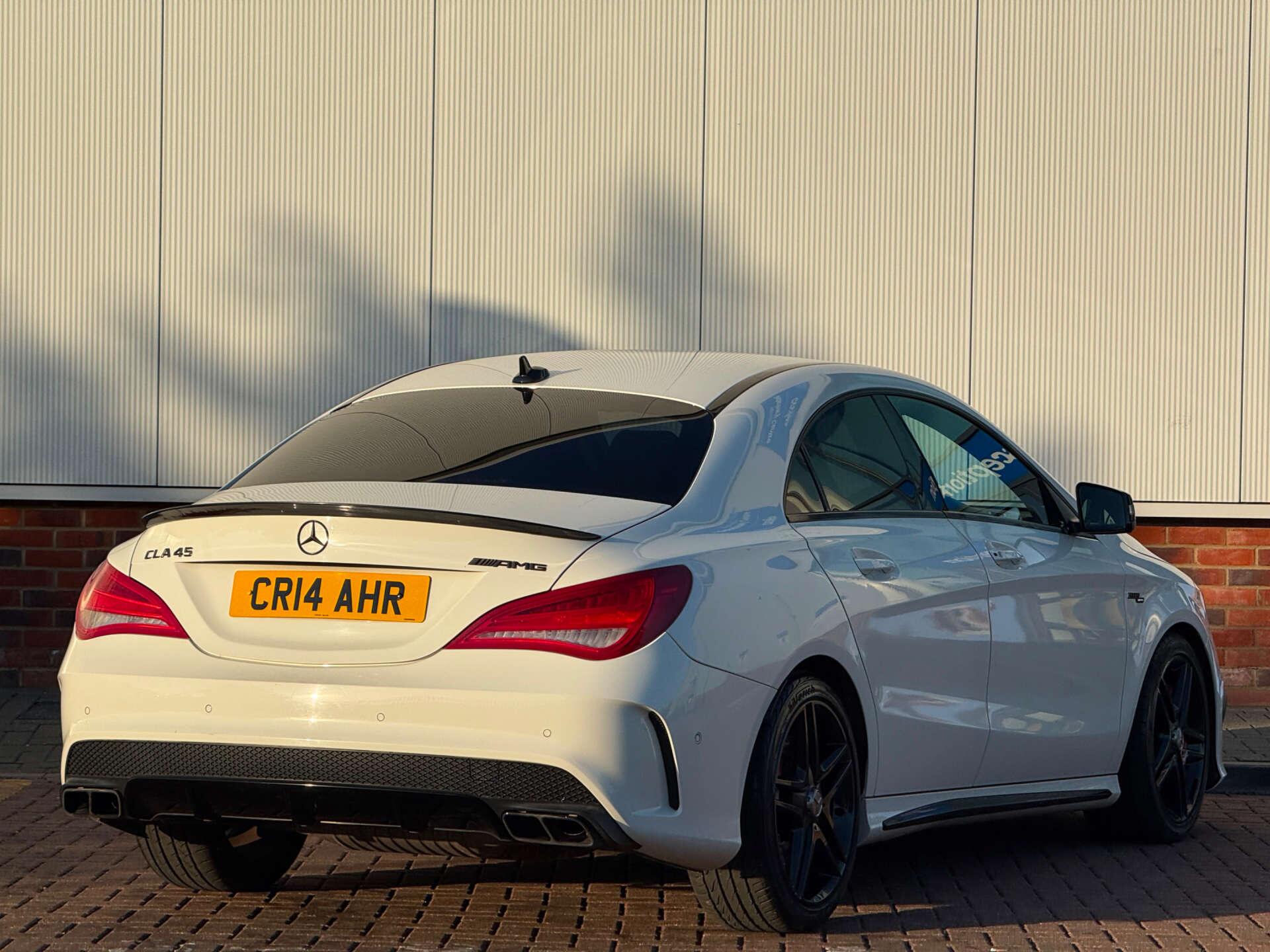 Mercedes-Benz Cla view 11