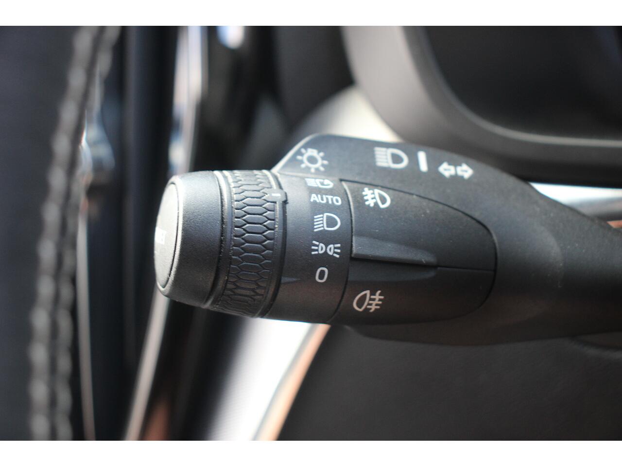 Volvo XC60 view 30
