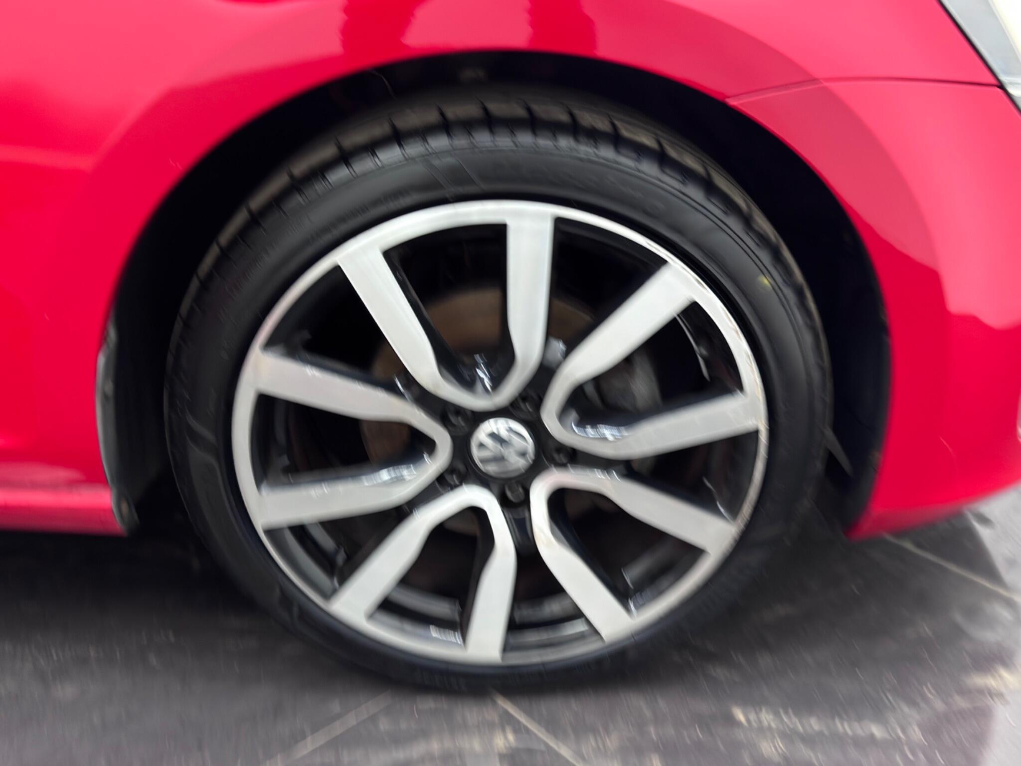 Volkswagen Golf view 53