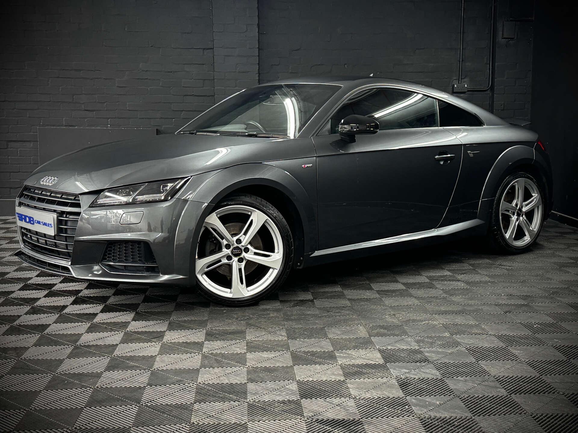 Audi TT view 5
