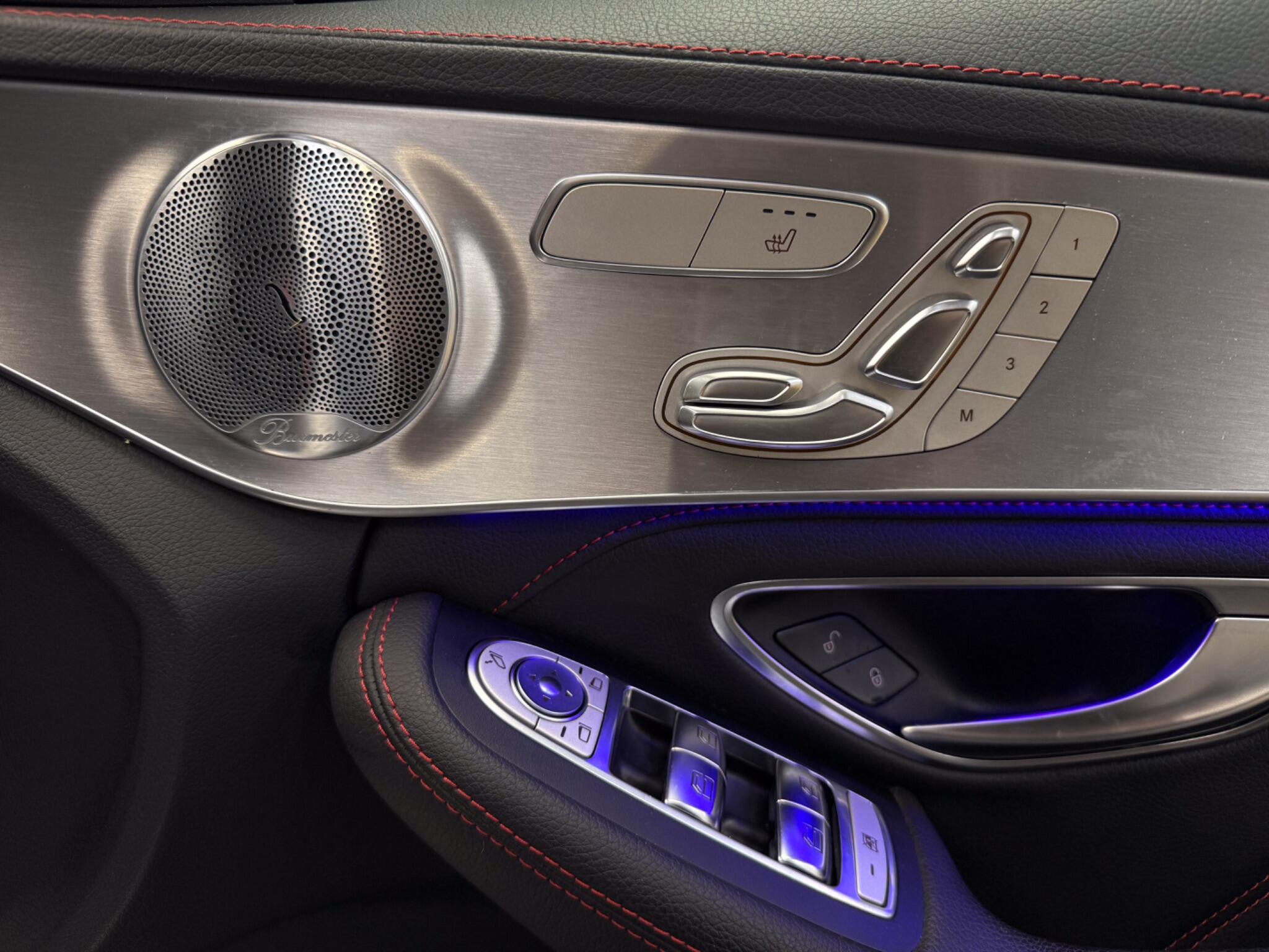 Mercedes-Benz C-Class view 46