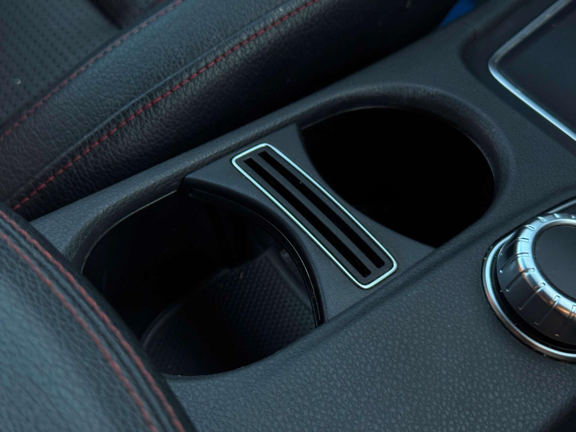 Mercedes-Benz Cla view 62