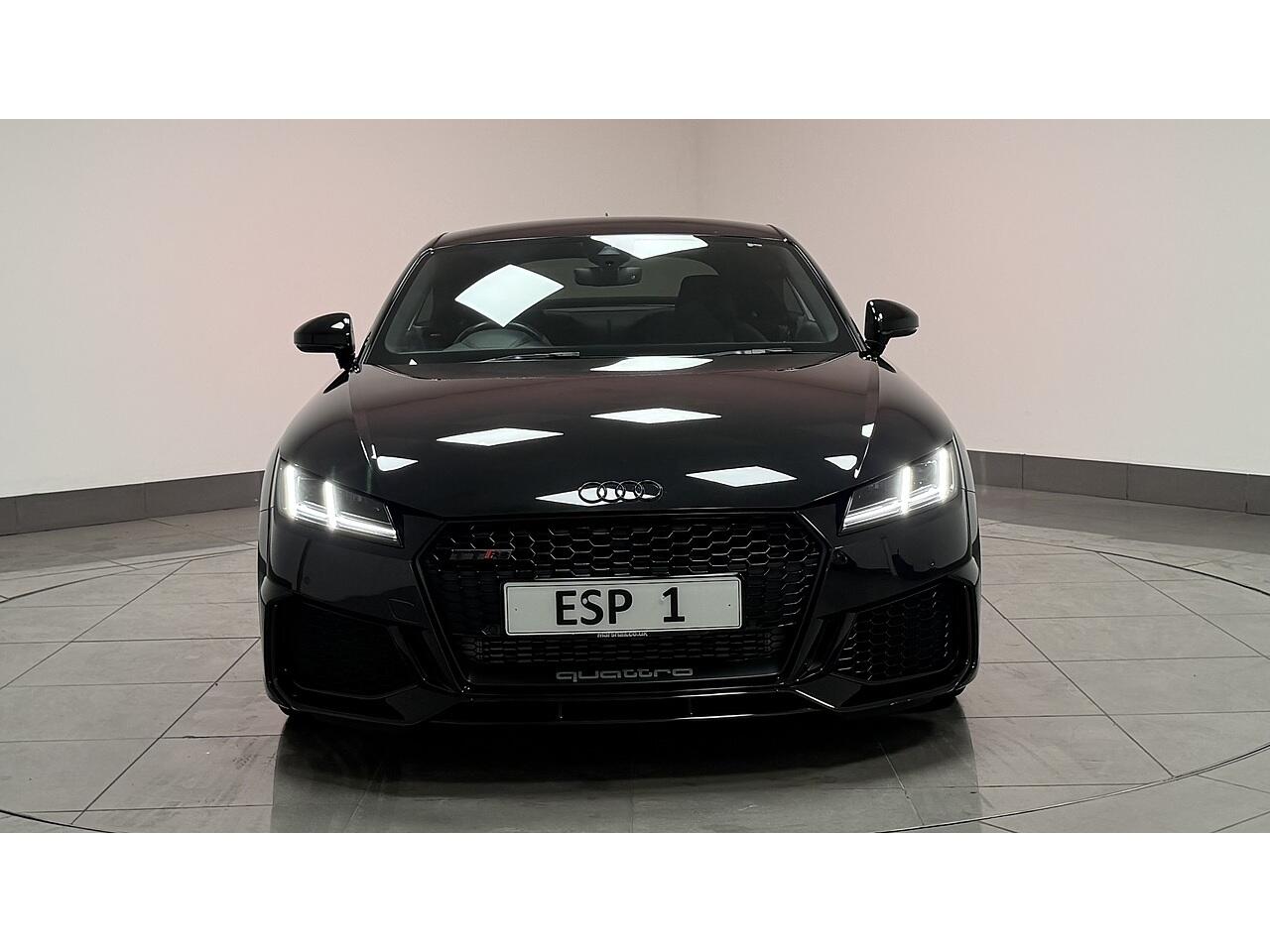 Audi TT RS view 12