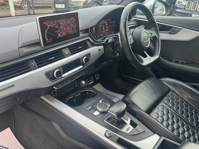 2018 Audi RS4 Avant image 37