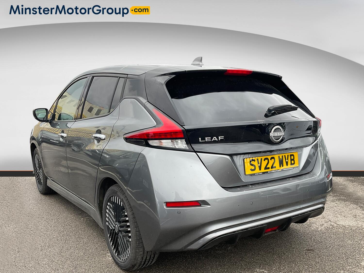 Nissan Leaf view 4