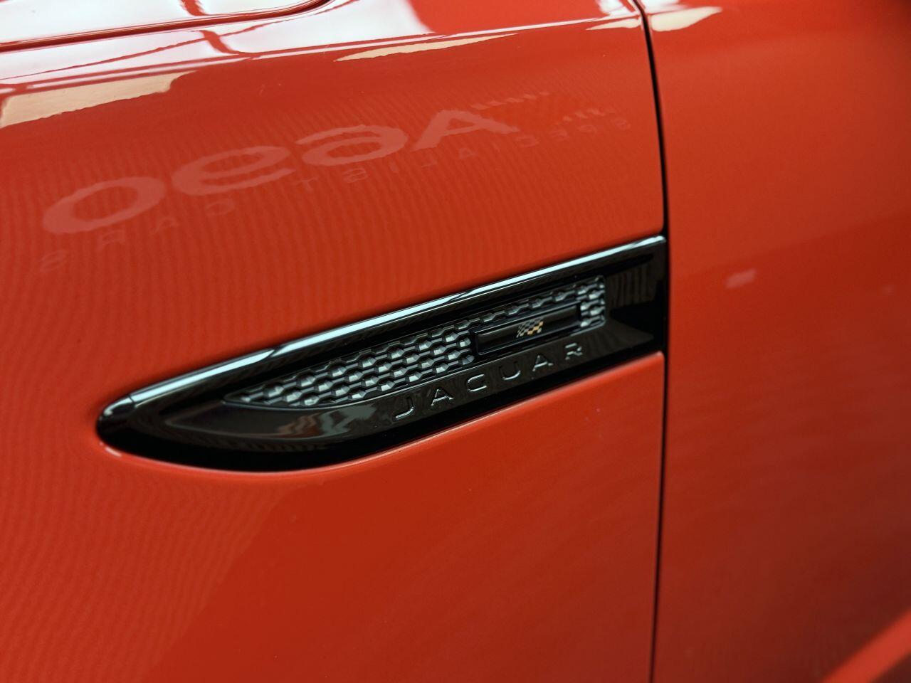 Jaguar E-Pace view 18