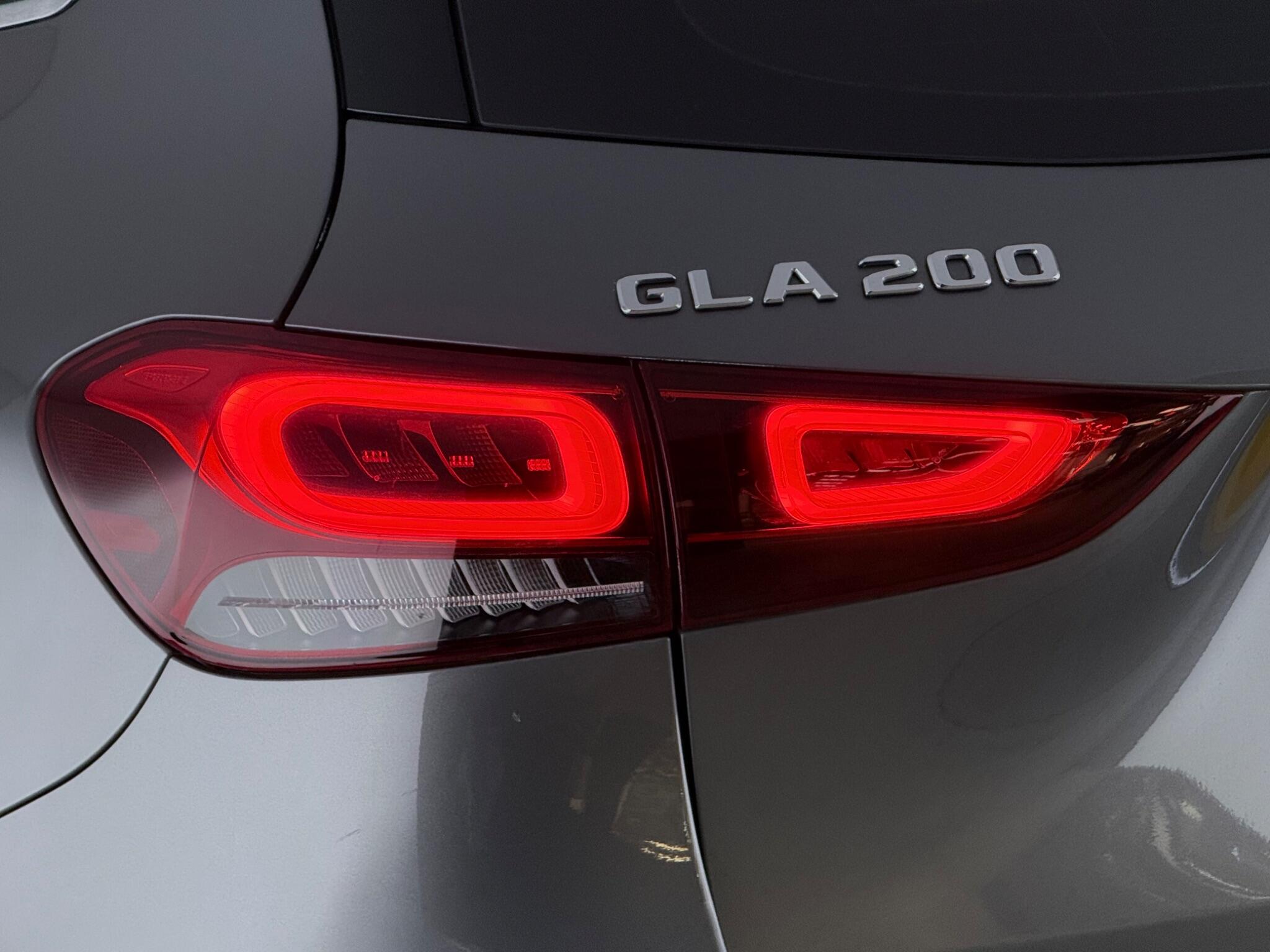 Mercedes-Benz Gla view 6