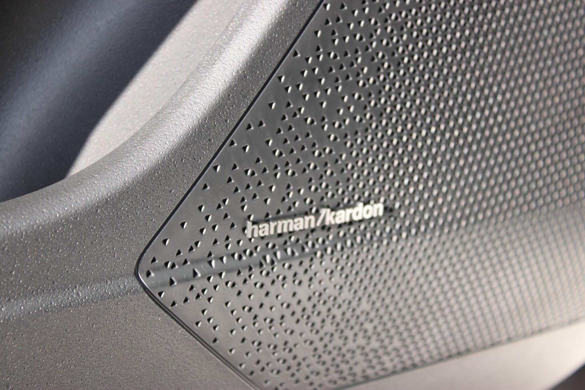 Kia Niro view 17