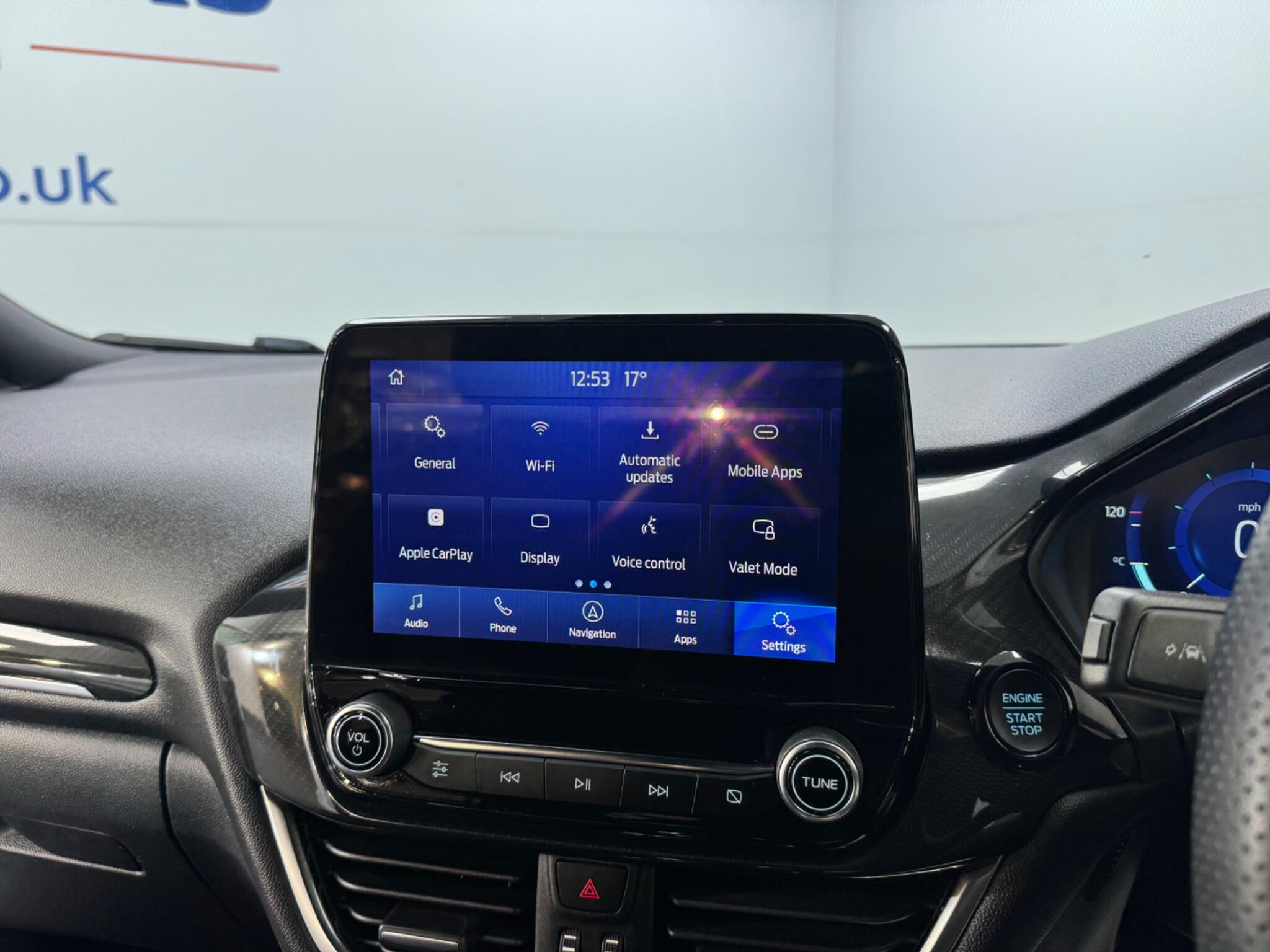 Ford Puma view 38