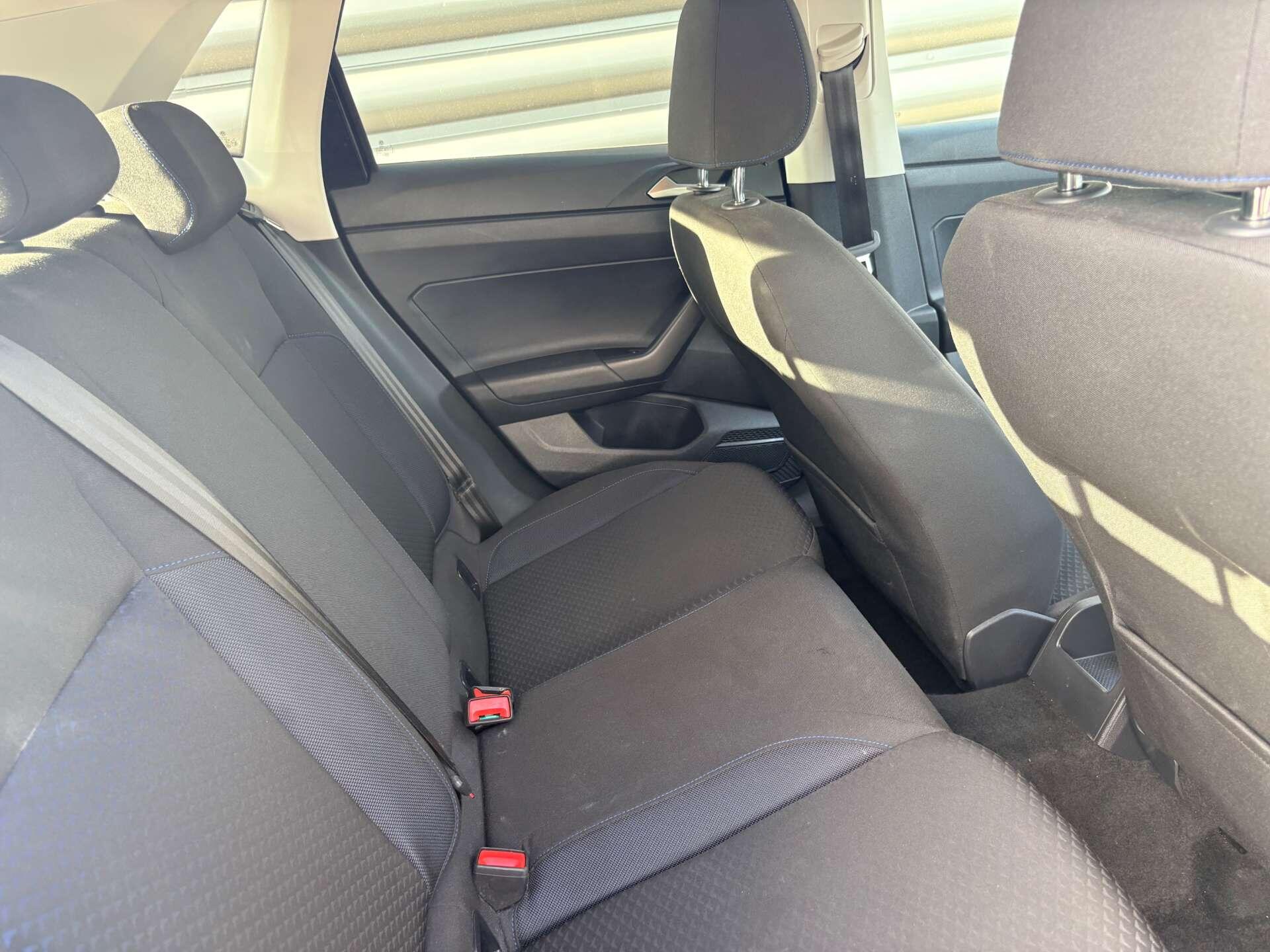 Volkswagen Polo view 31