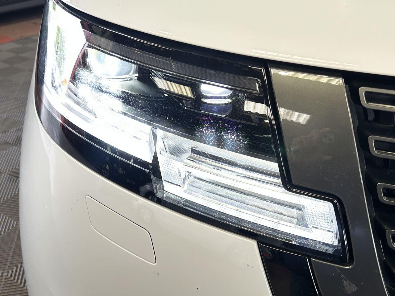 Land Rover Range Rover view 20