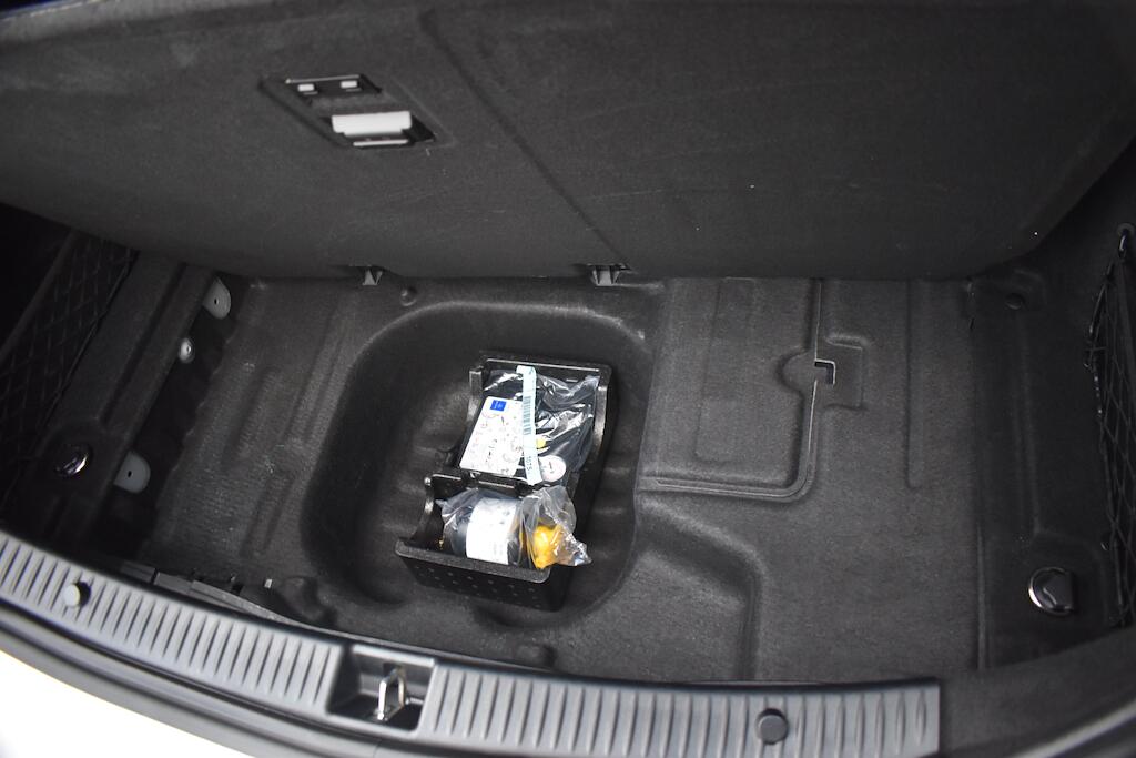 Mercedes-Benz C Class view 52