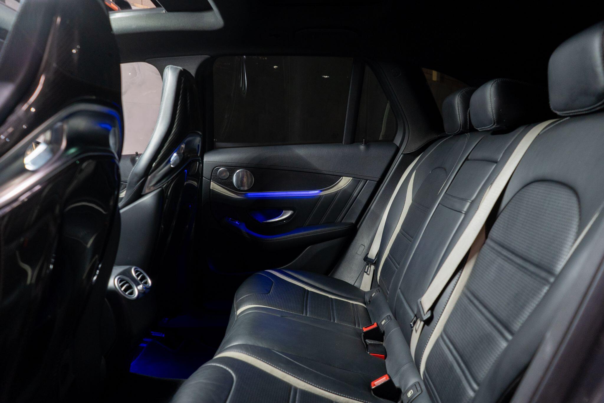 Mercedes-Benz GLC view 14