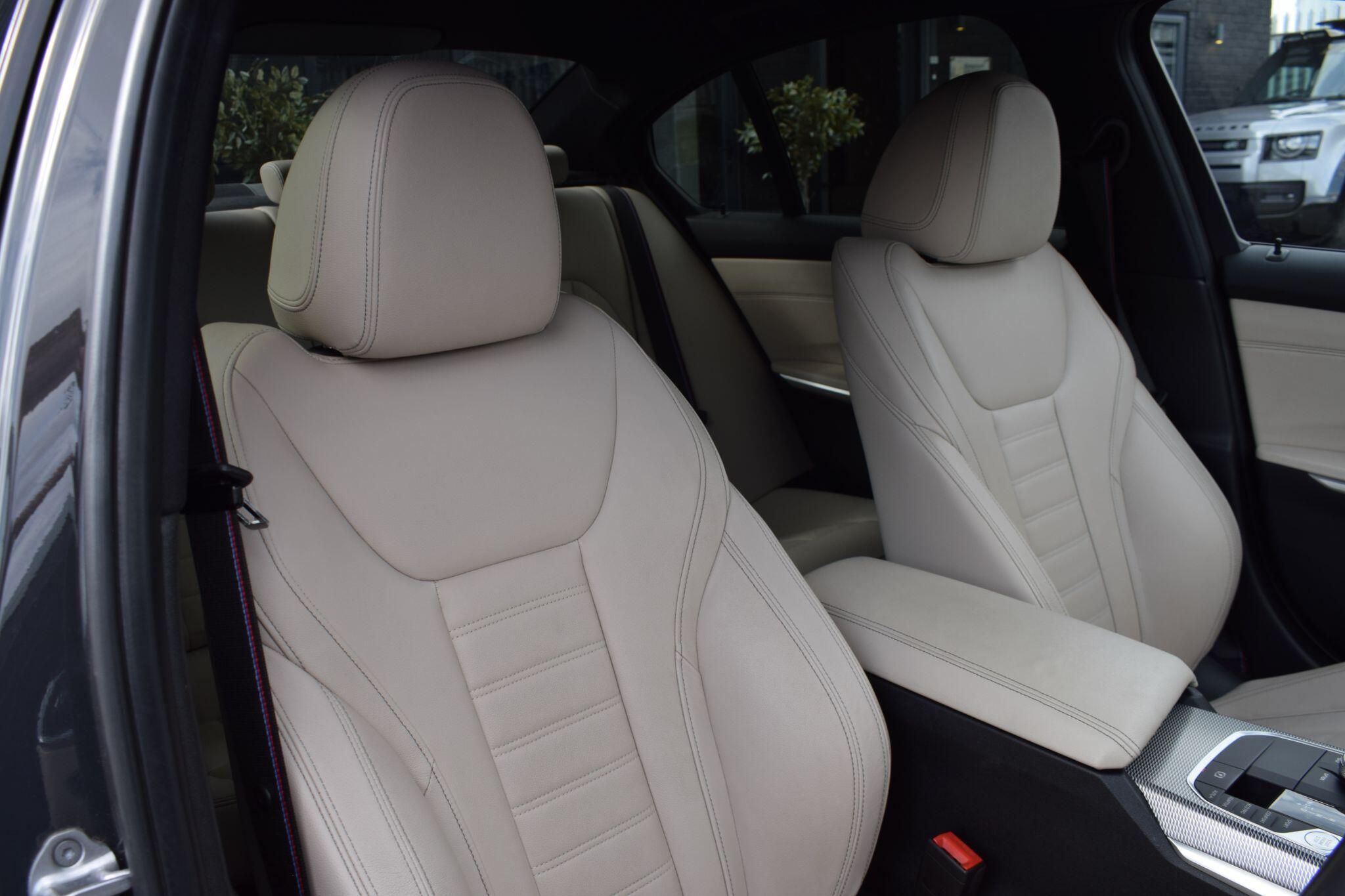 BMW 3 Series view 9