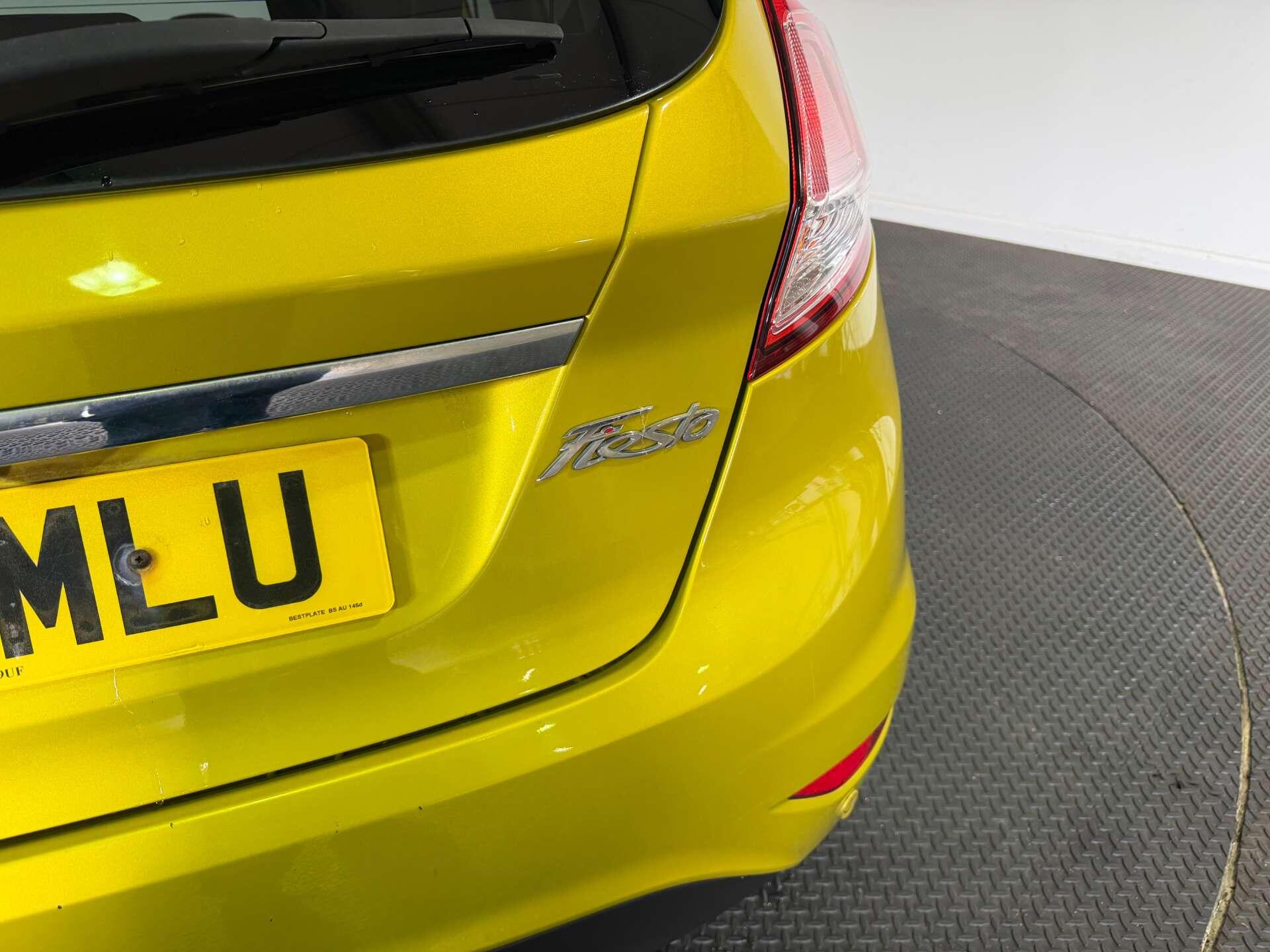 Ford Fiesta view 10