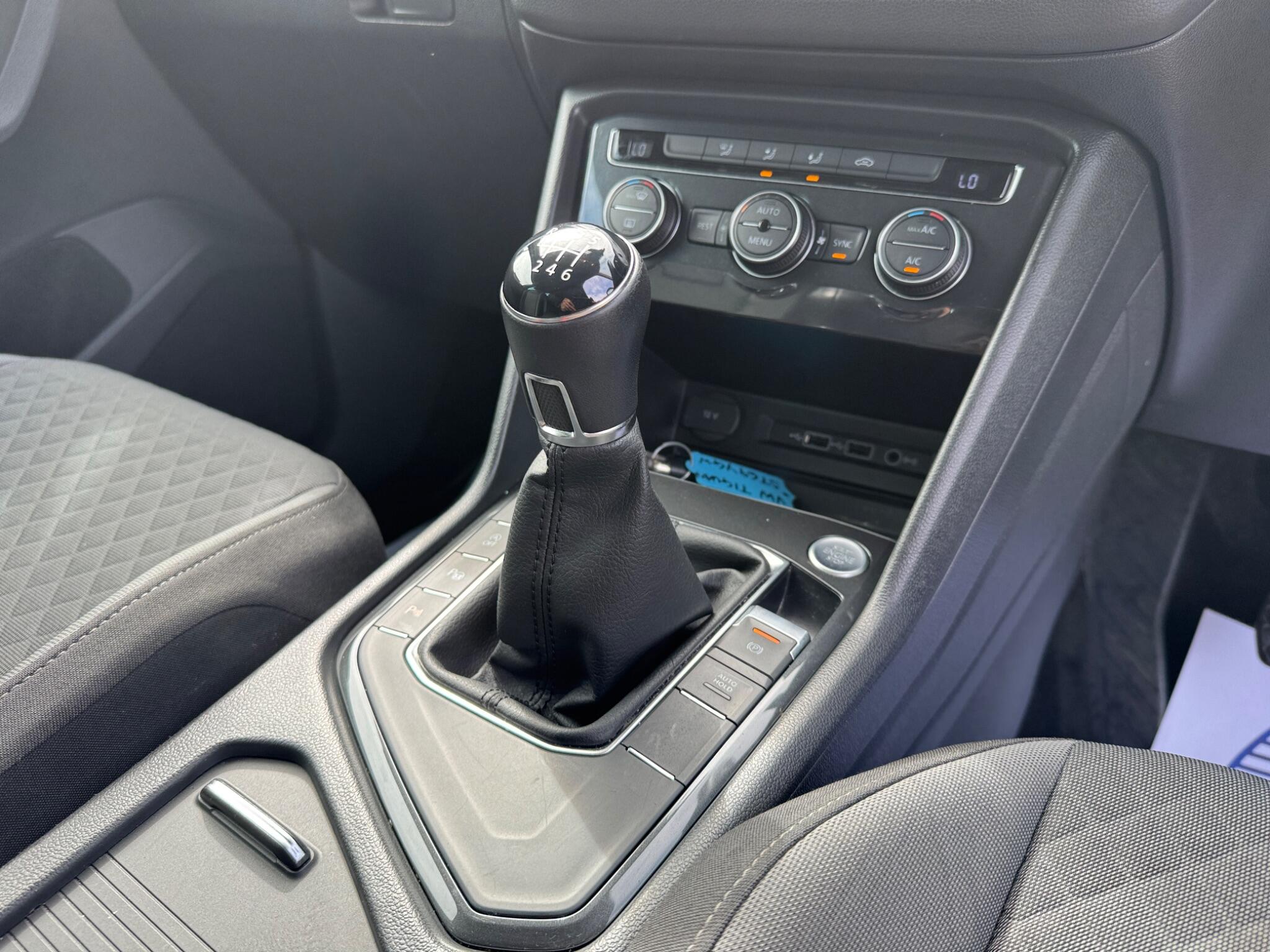 Volkswagen Tiguan view 43