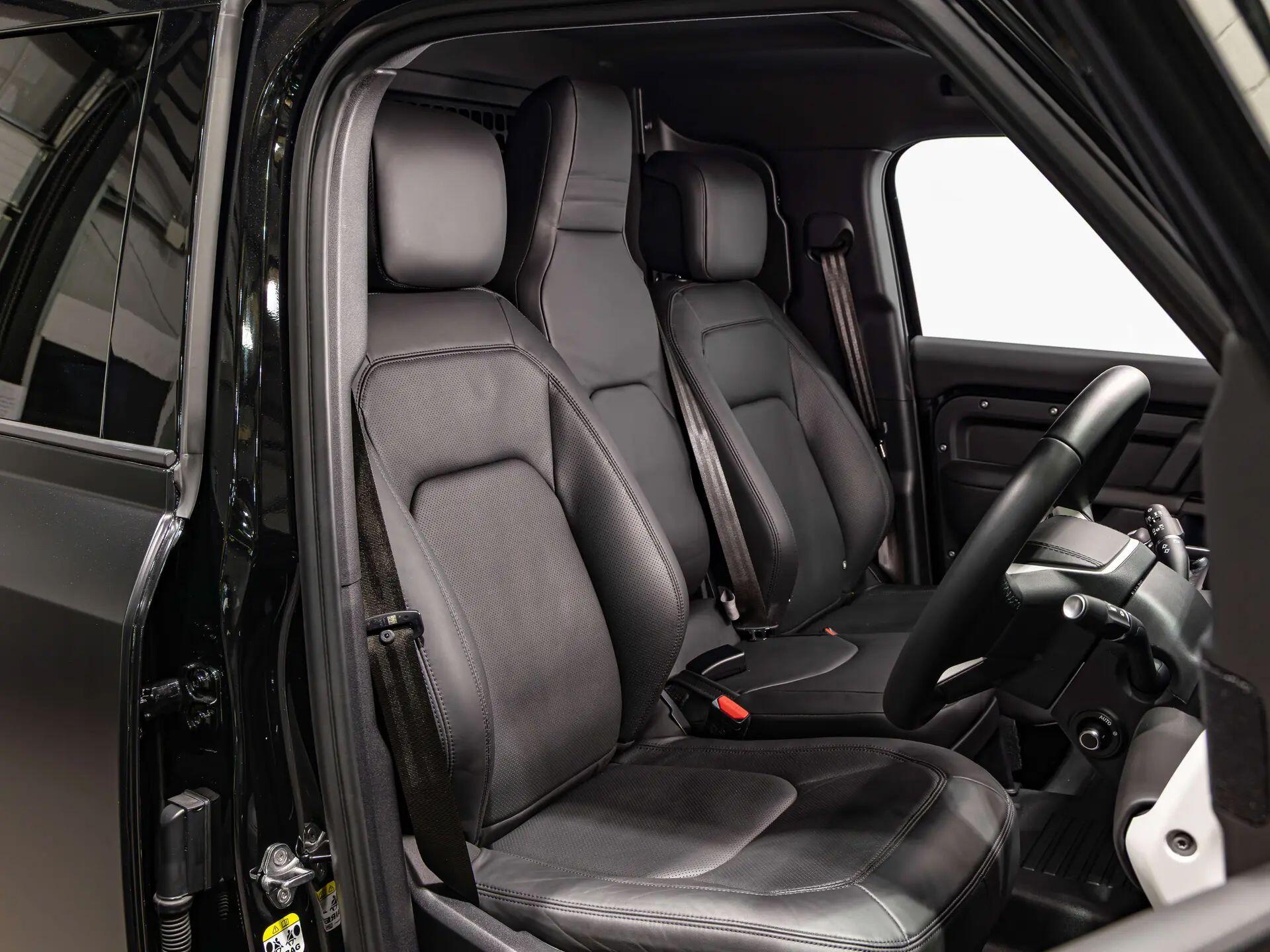 Land Rover Defender 110 view 2