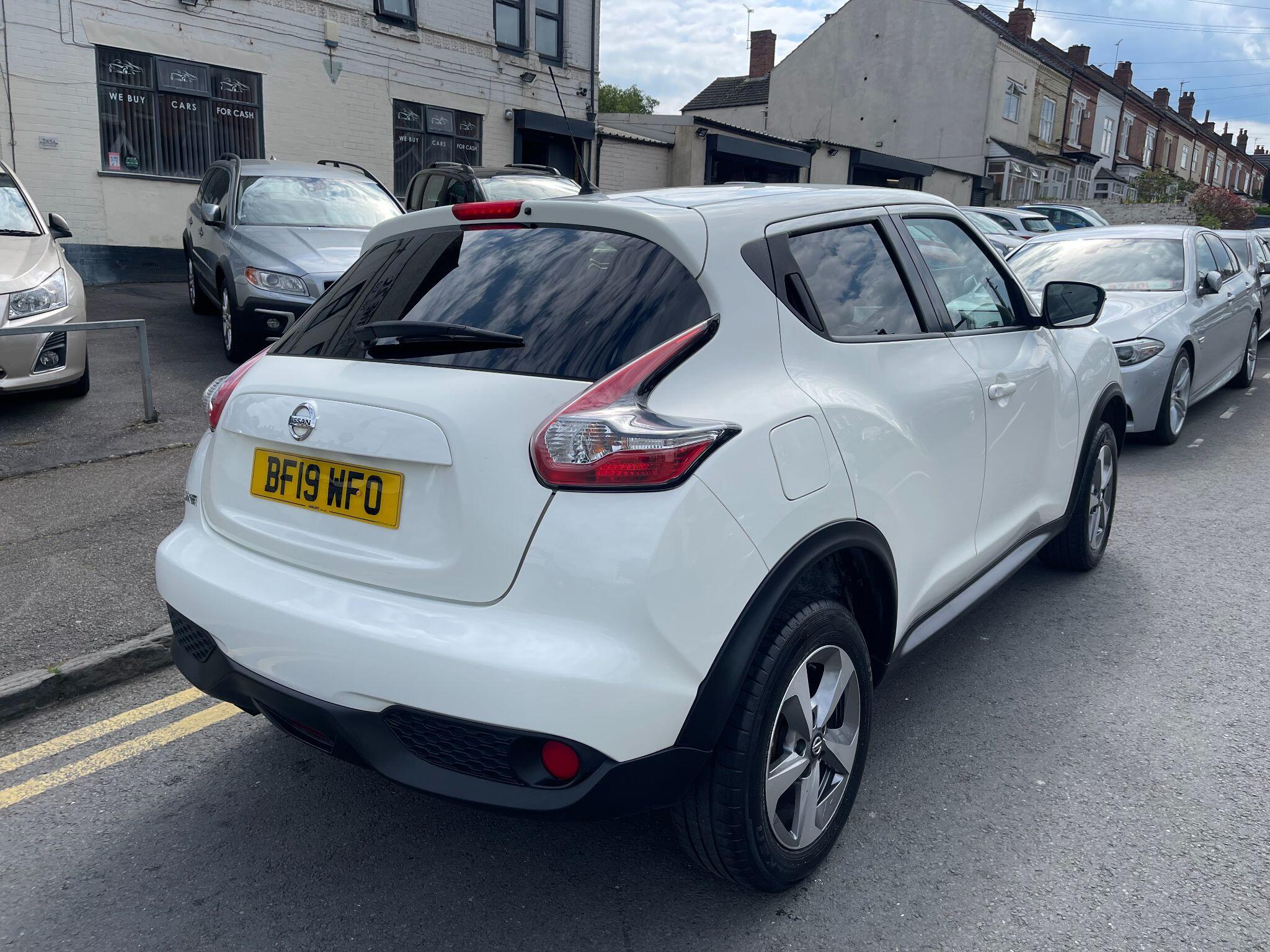 Nissan Juke view 13