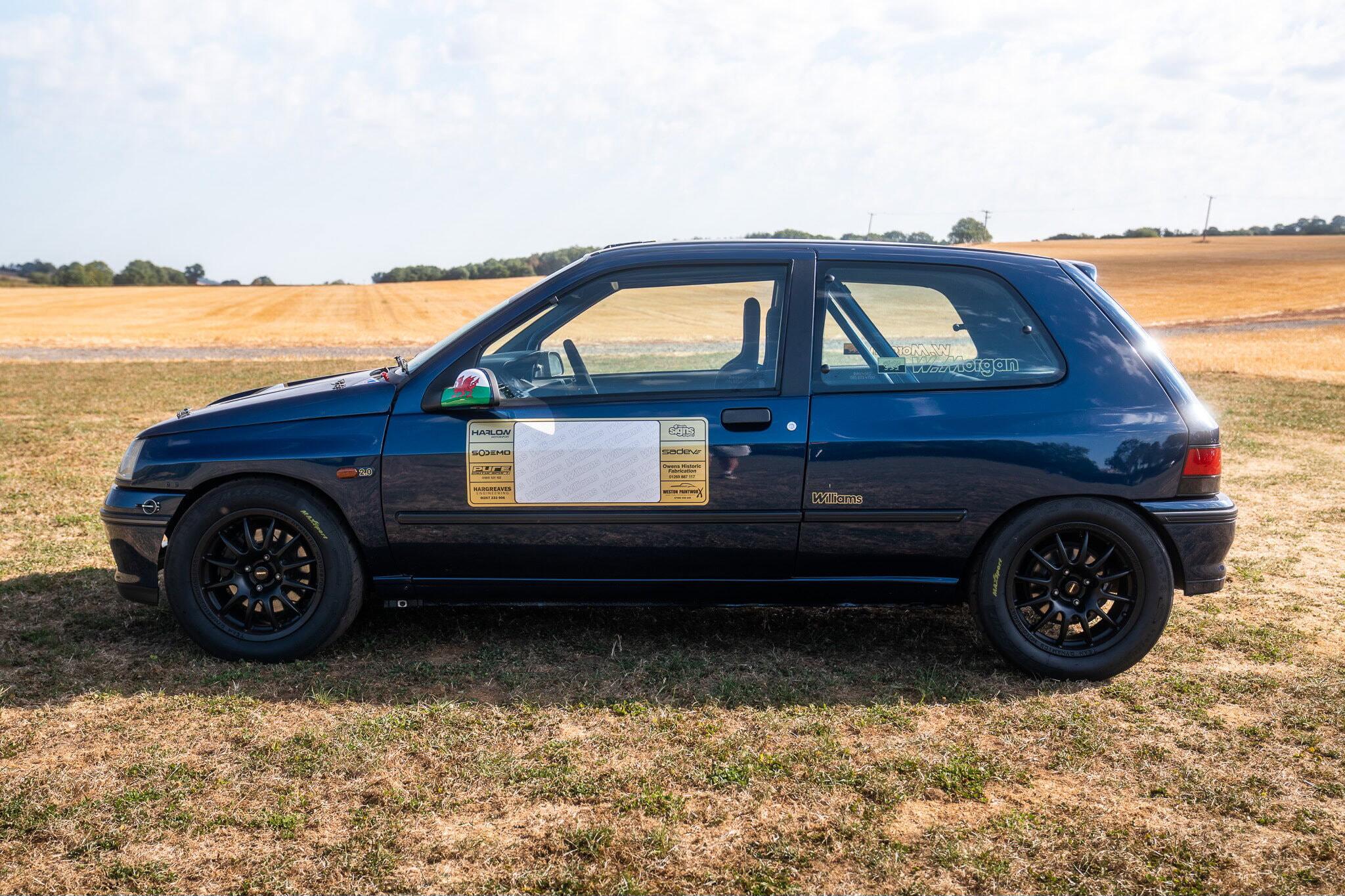 Renault Clio view 4
