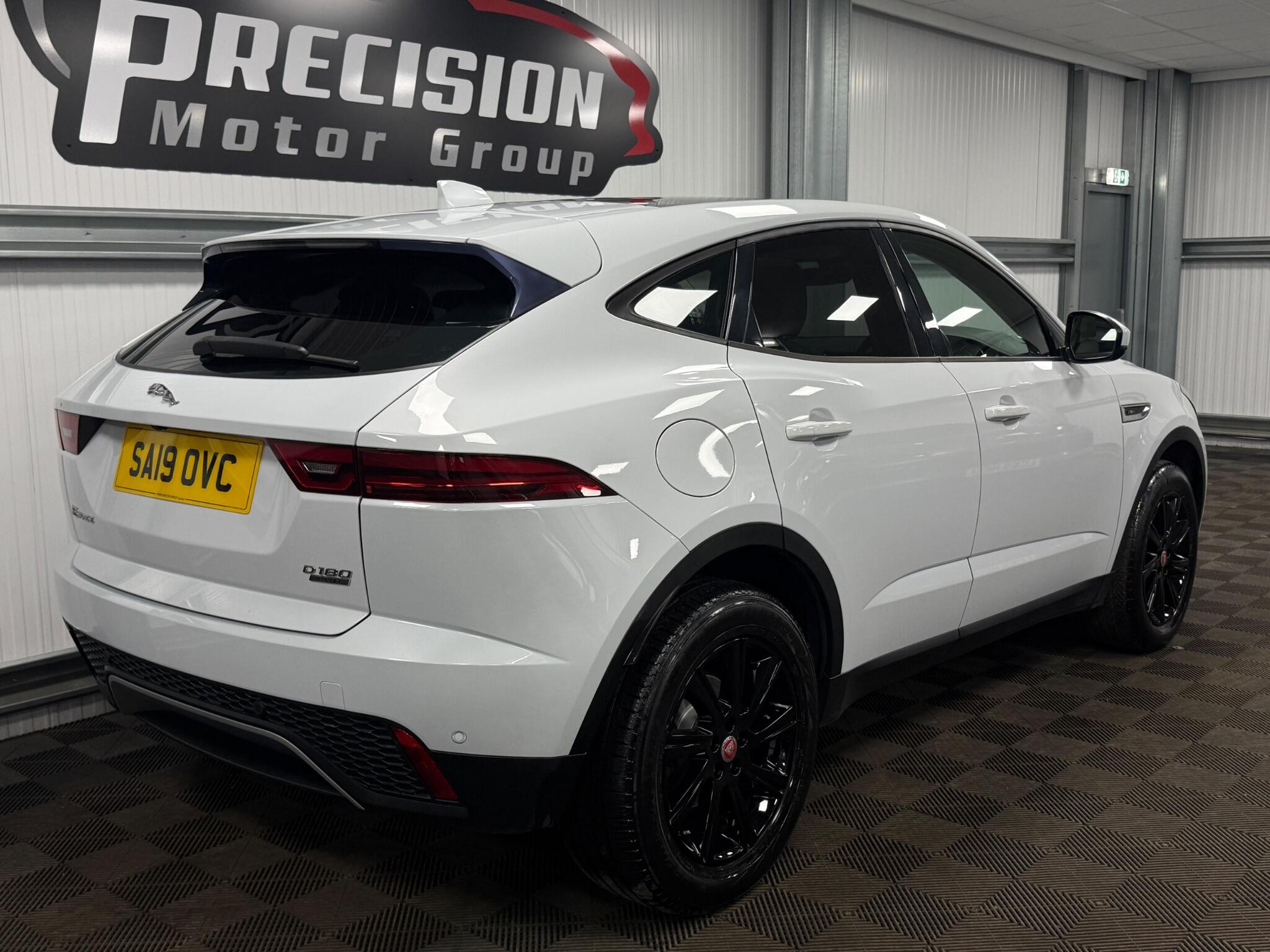 Jaguar E-Pace view 14
