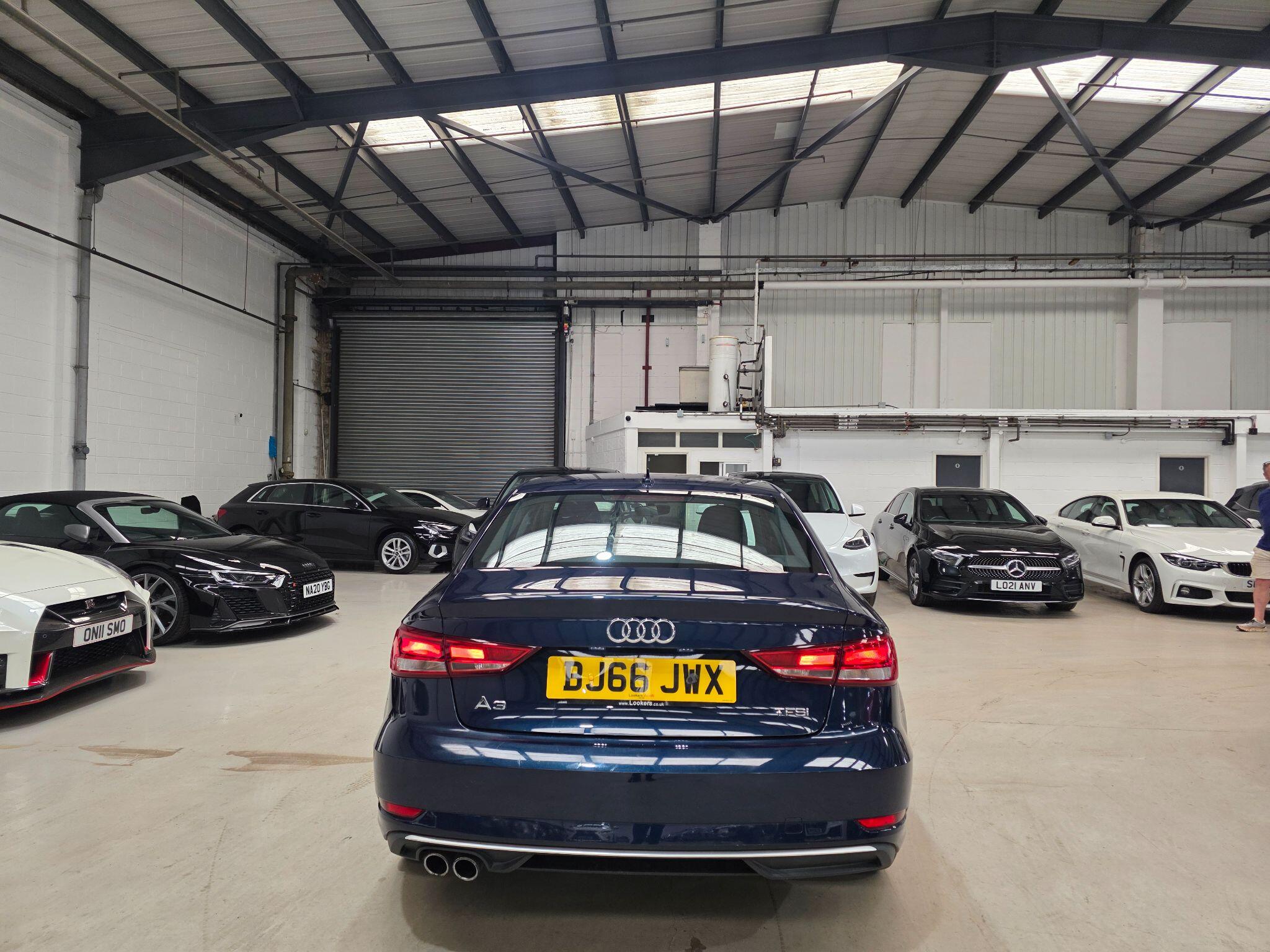 Audi A3 view 4