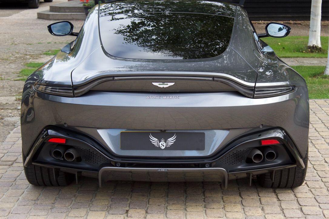 Aston Martin Vantage view 27