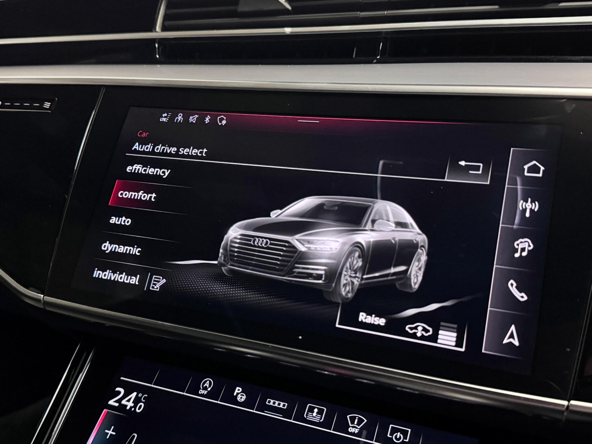Audi A8 view 47