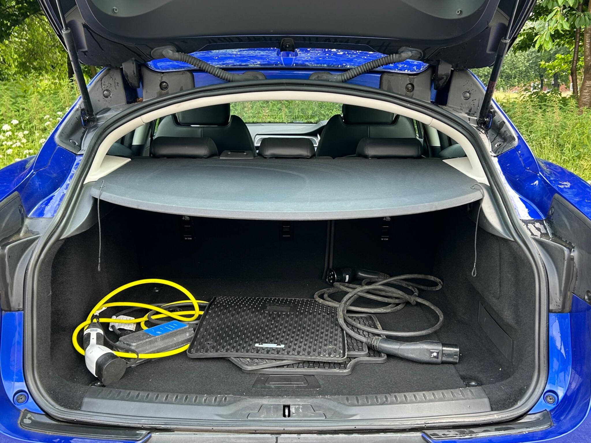 Jaguar I-Pace view 22