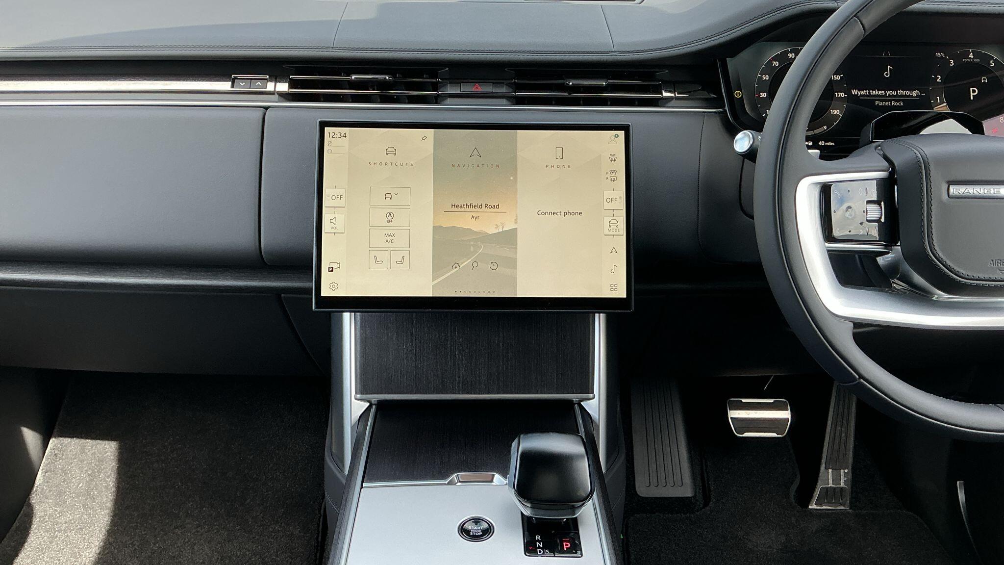 Land Rover Range Rover view 14
